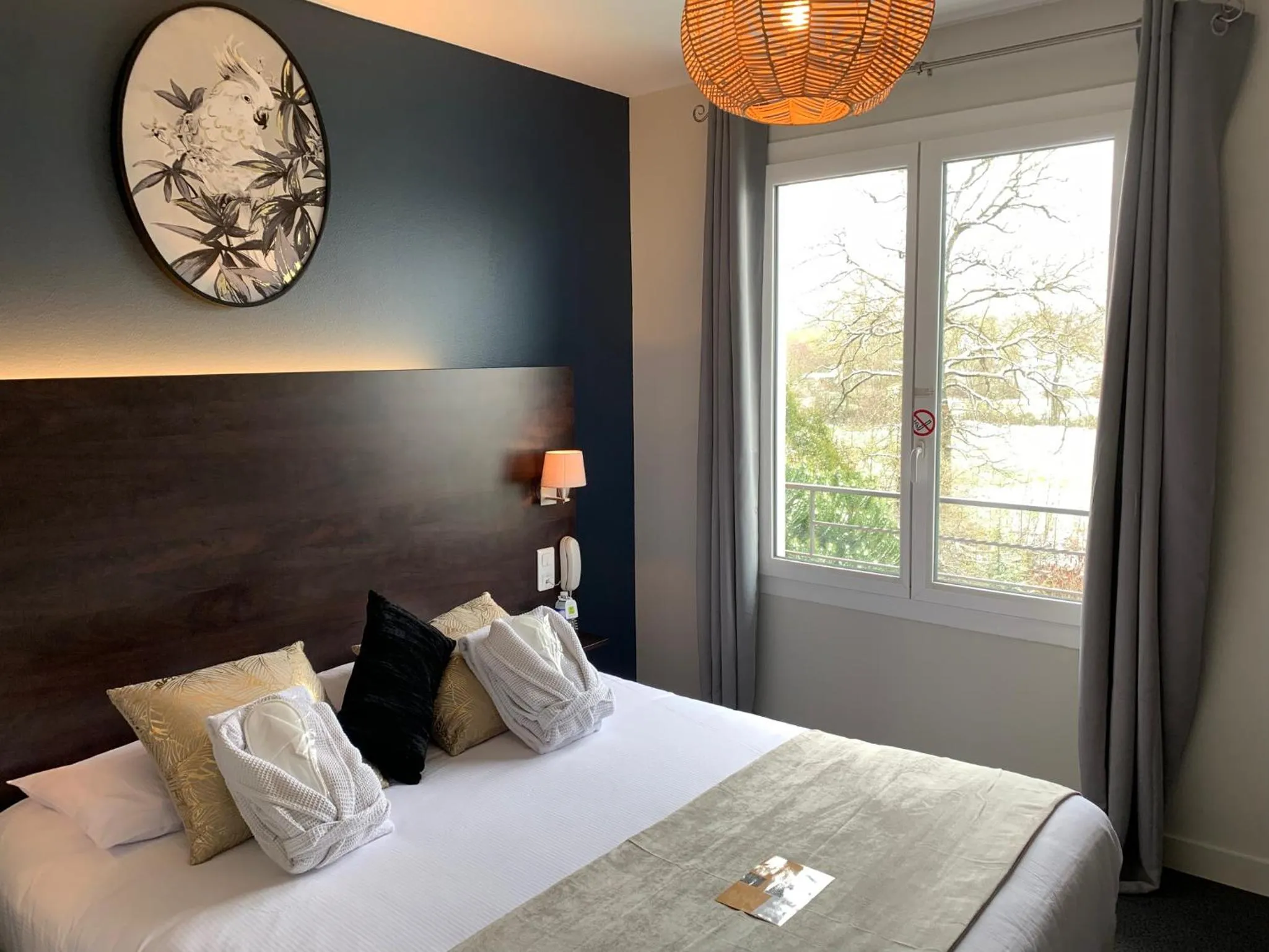 Bedroom, Bed in Logis hôtel Aux Berges de l'Aveyron