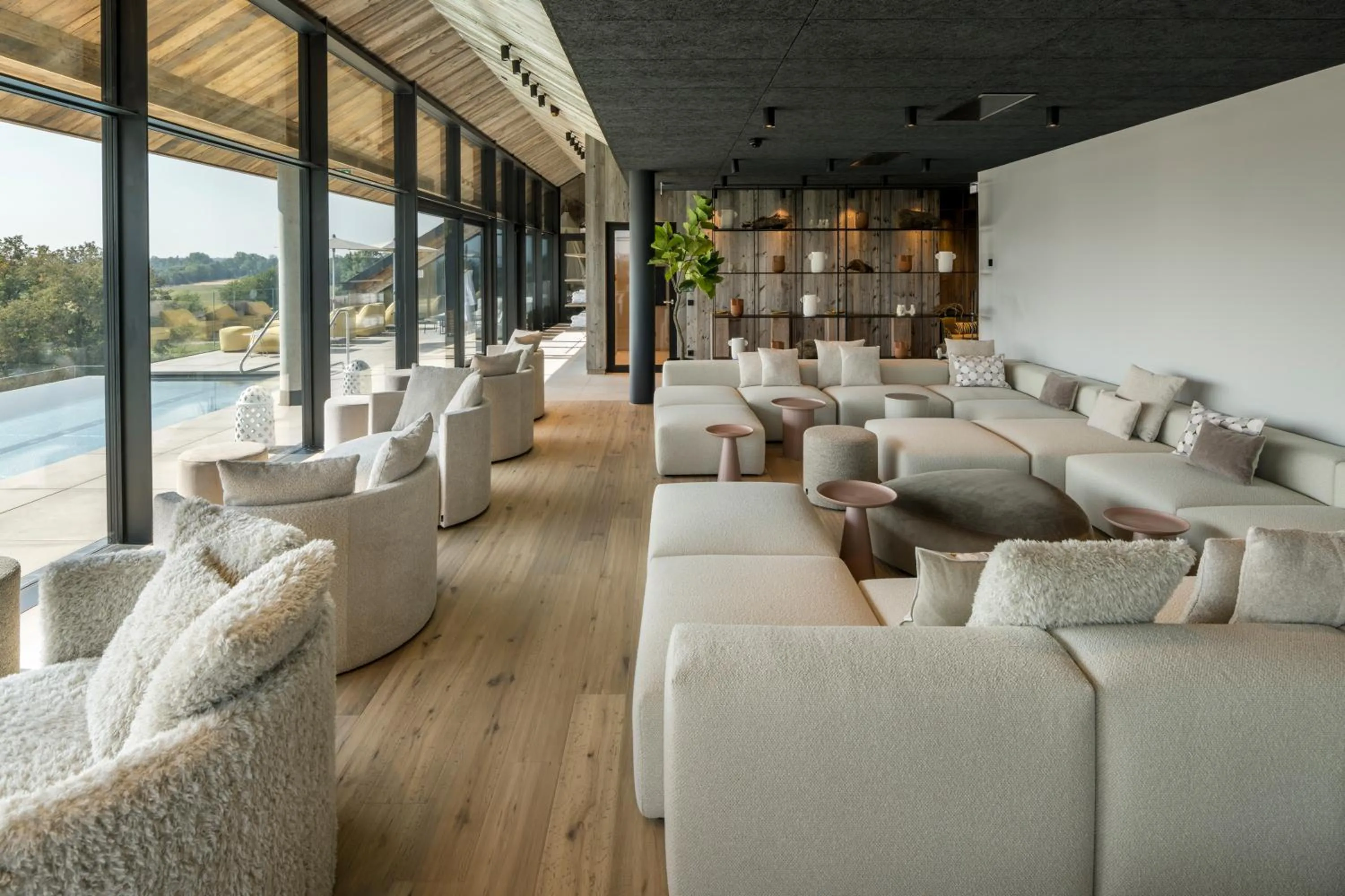 Hot Spring Bath in Wellness & Thermal Retreat Das Mühlbach