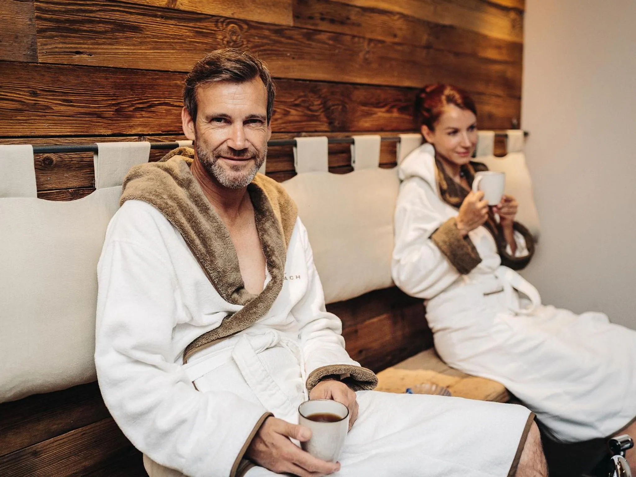 Hot Tub in Wellness & Thermal Retreat Das Mühlbach