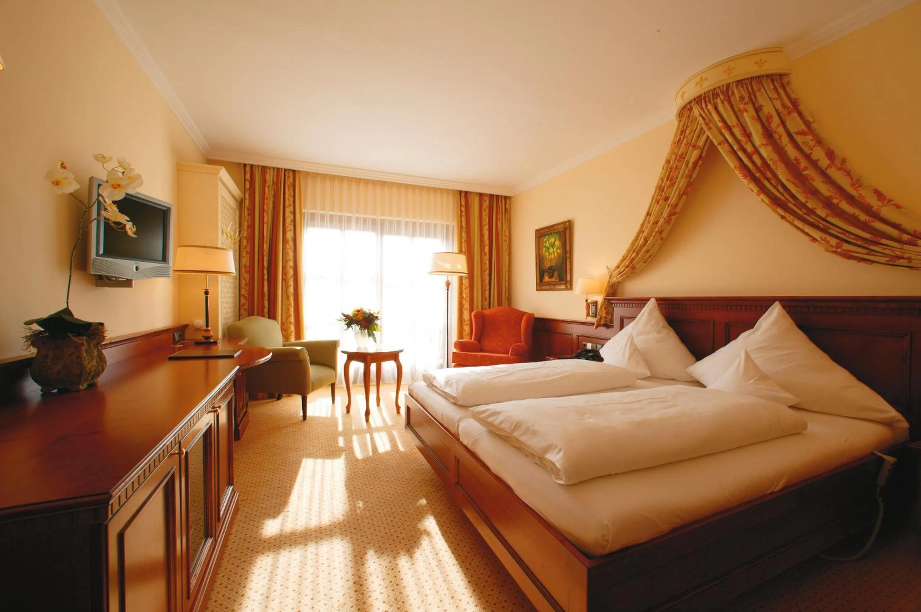 Bed in Wellness & Thermal Retreat Das Mühlbach