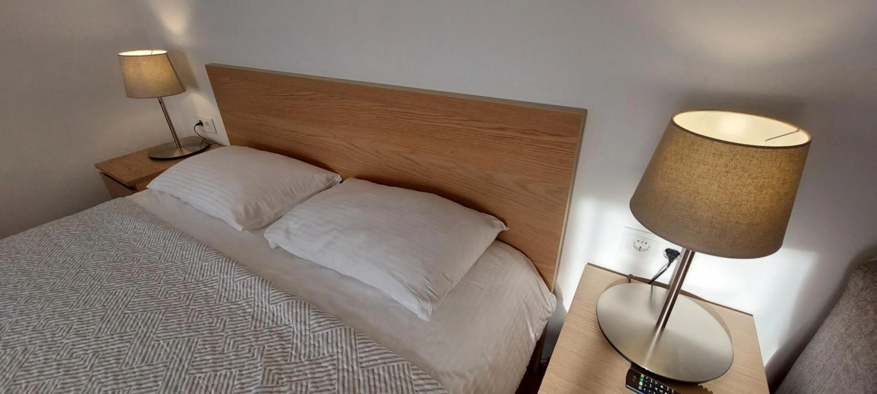 Bed in Apartamentai šalia baseino