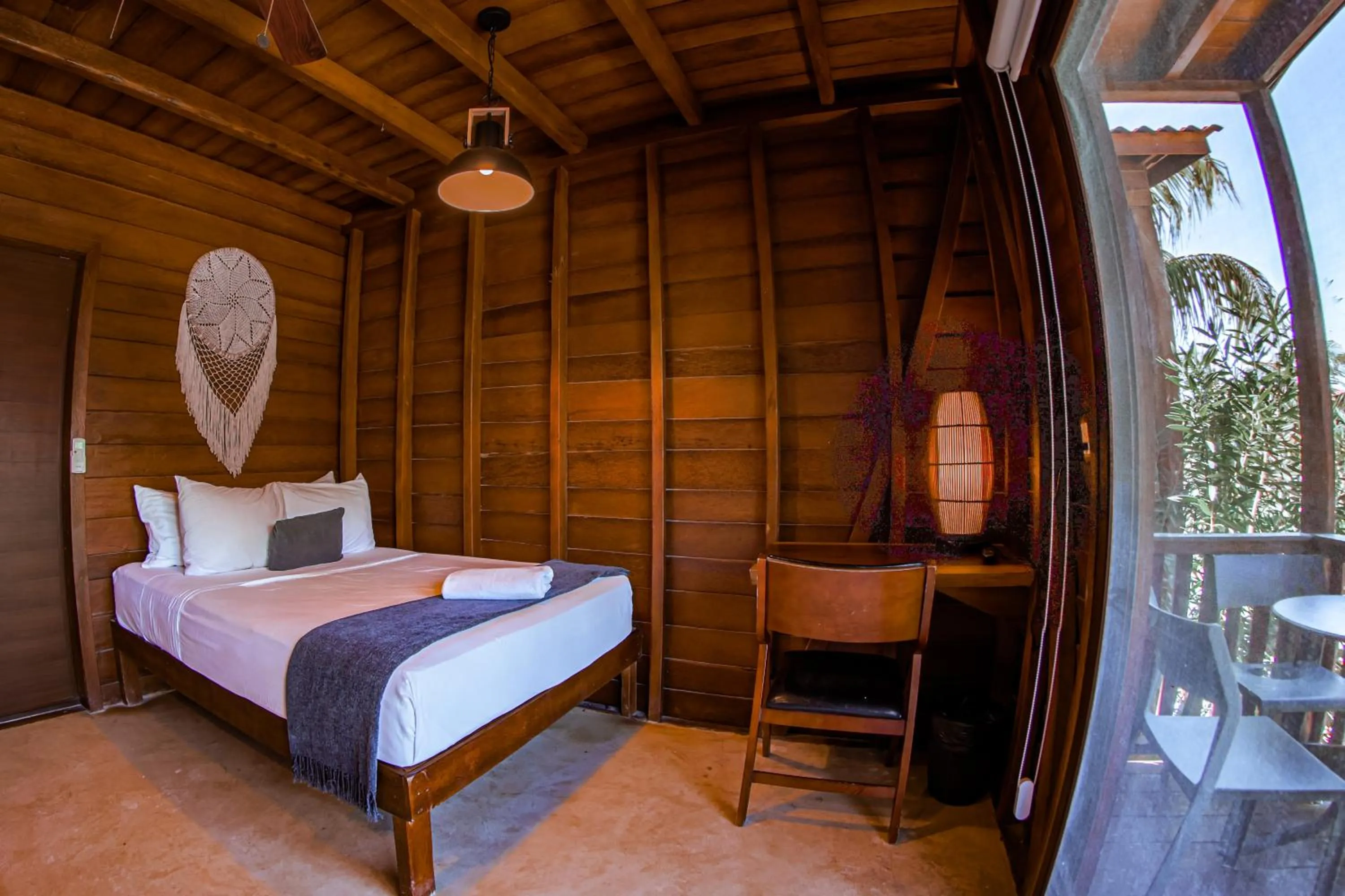 Bed in Coconut by ÓOL Hotels