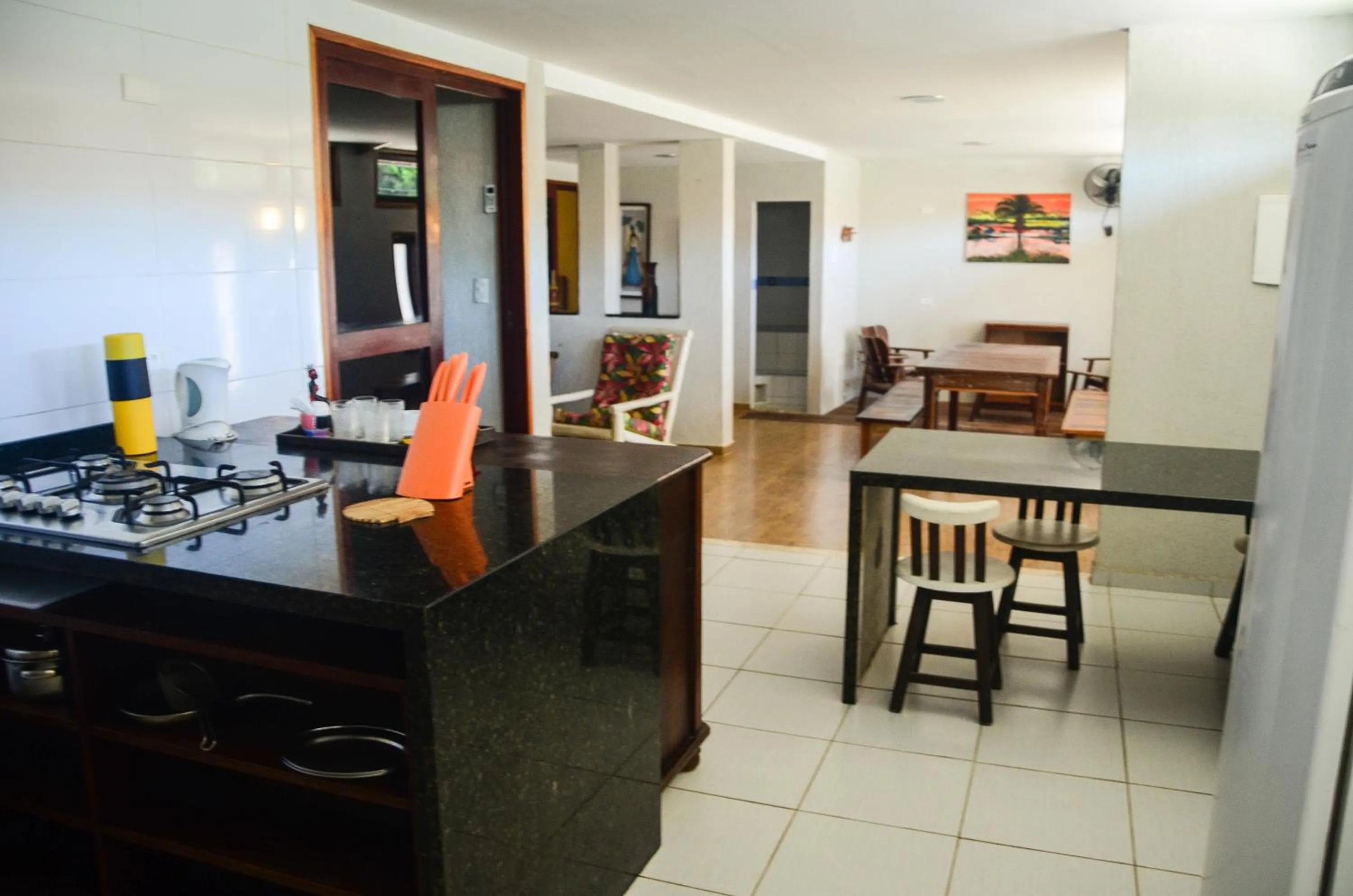 Communal kitchen in Pousada Flor de Maraca