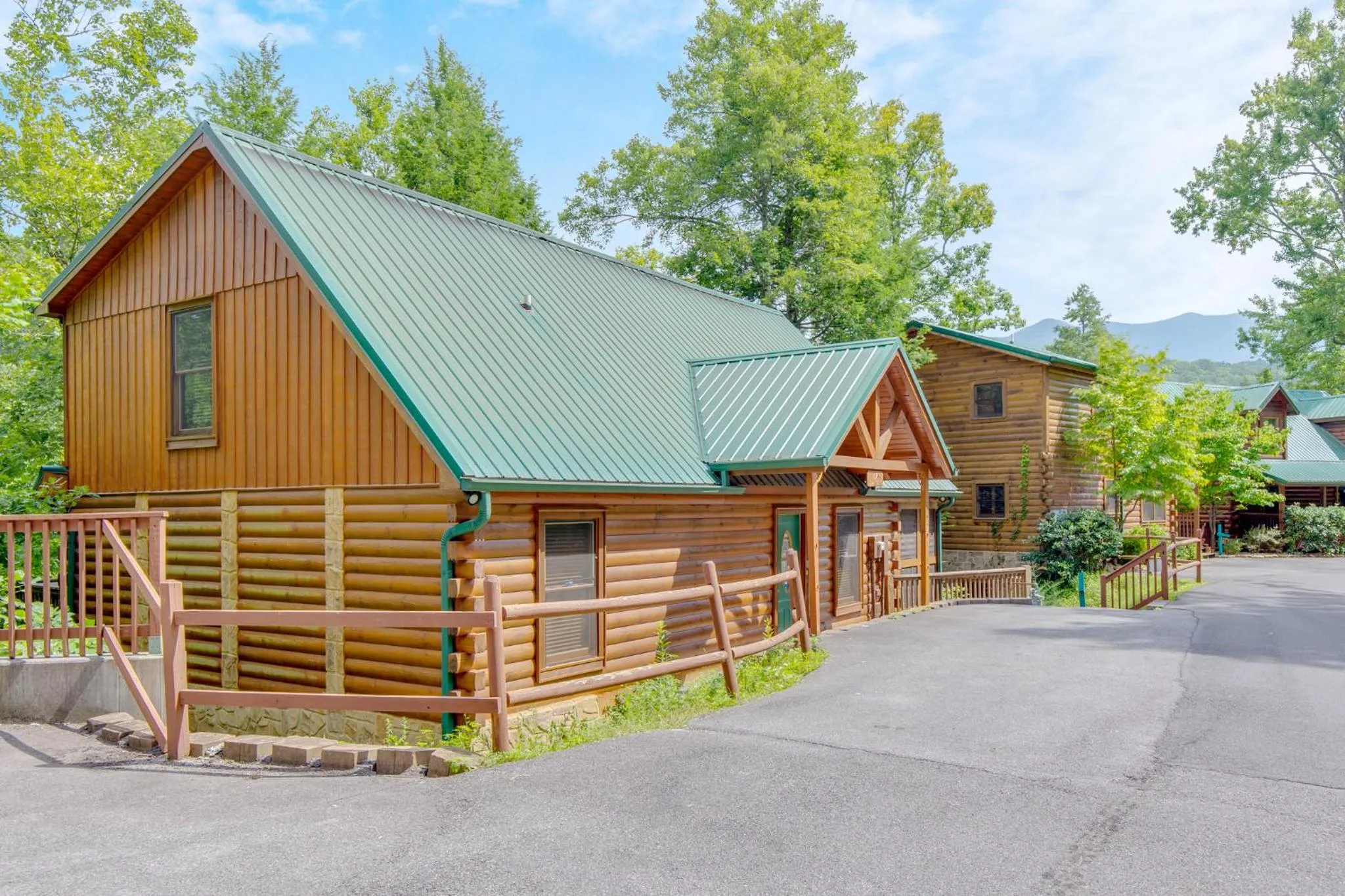 Property building in Gentle Bens Den