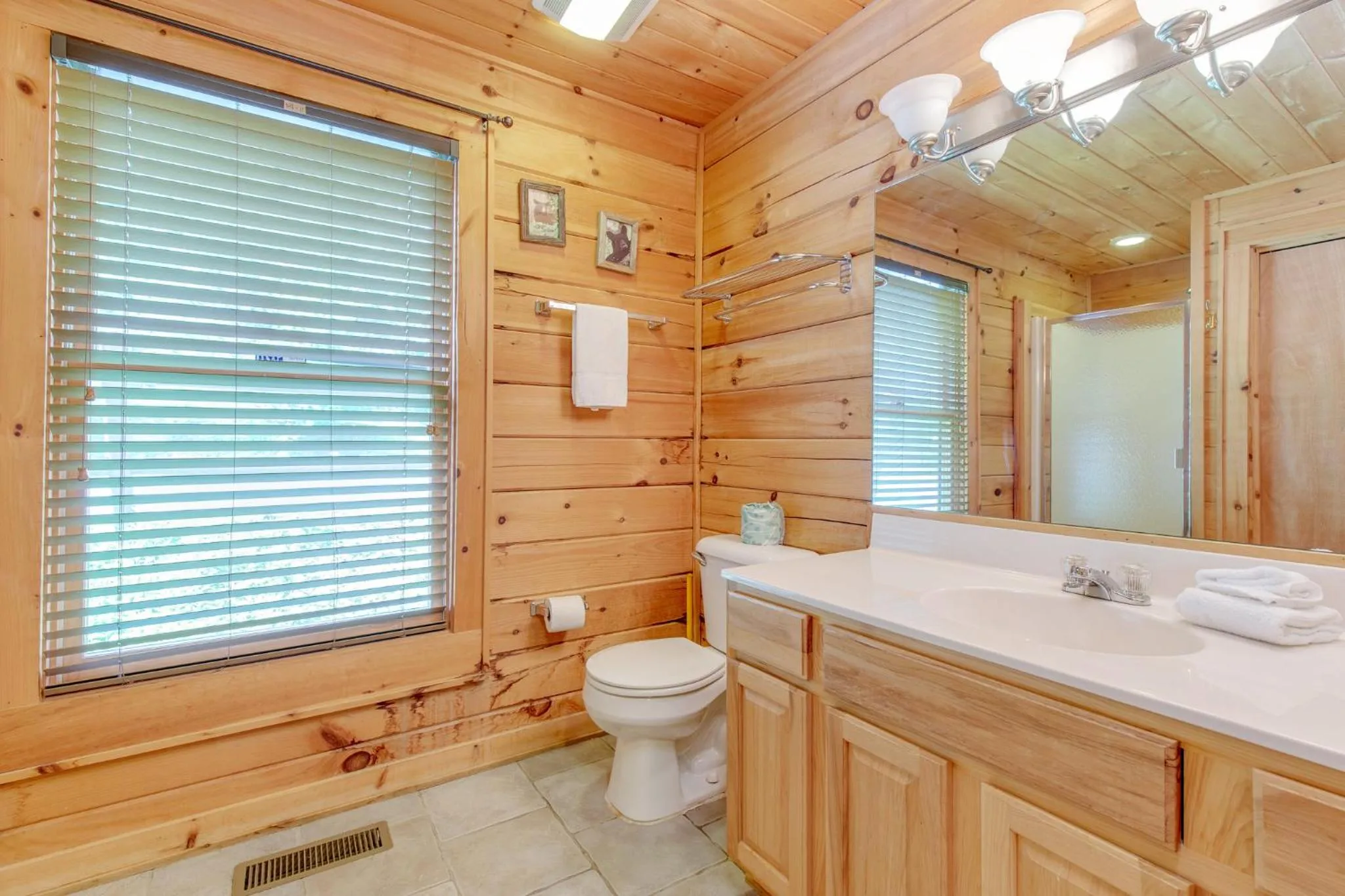 Property building in Gentle Bens Den