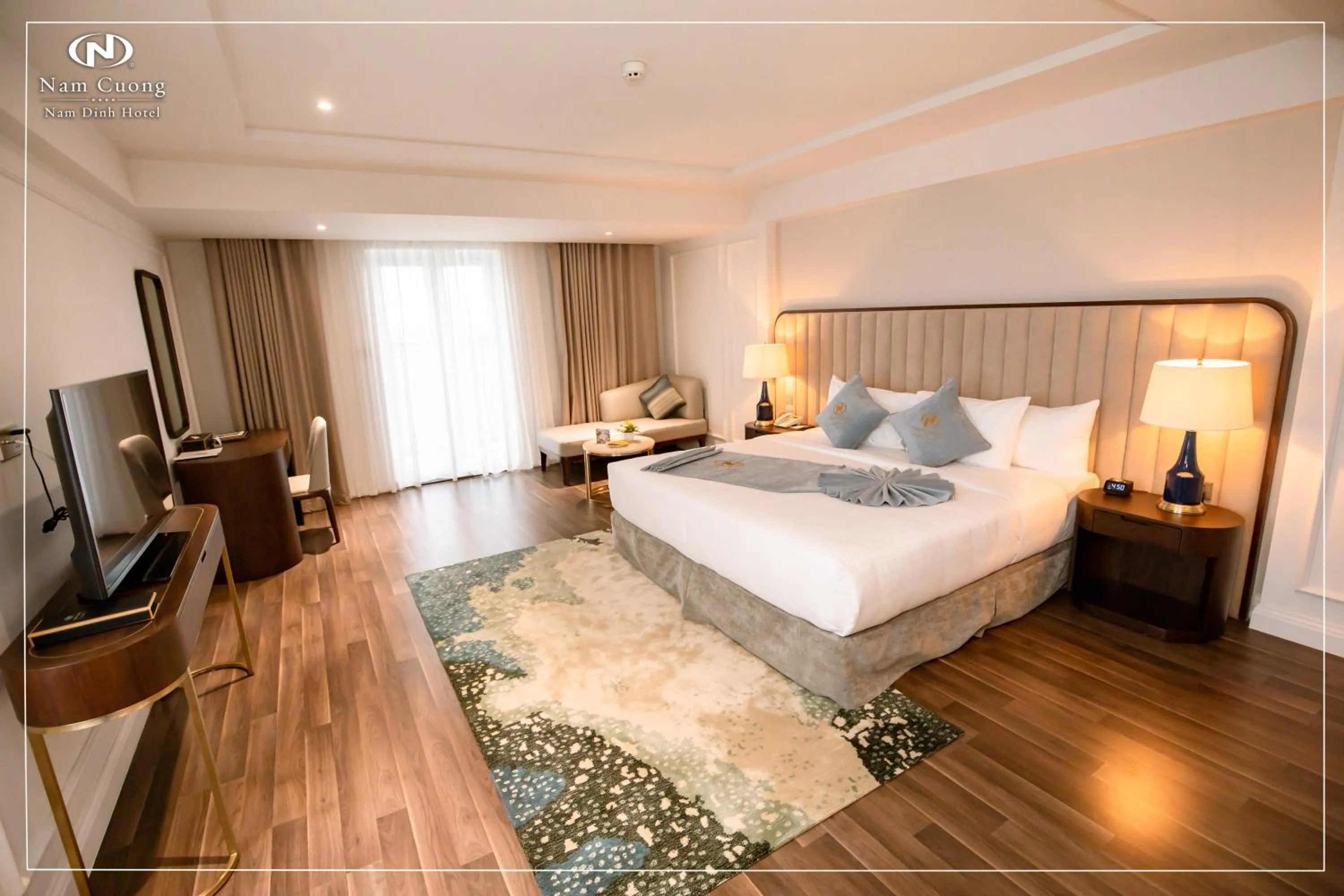 Photo of the whole room, Bed in Nam Cuong Nam Dinh Hotel