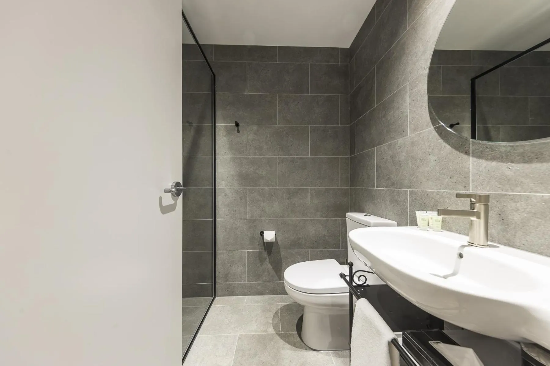 Bathroom in Q Squared Serviced Apartments