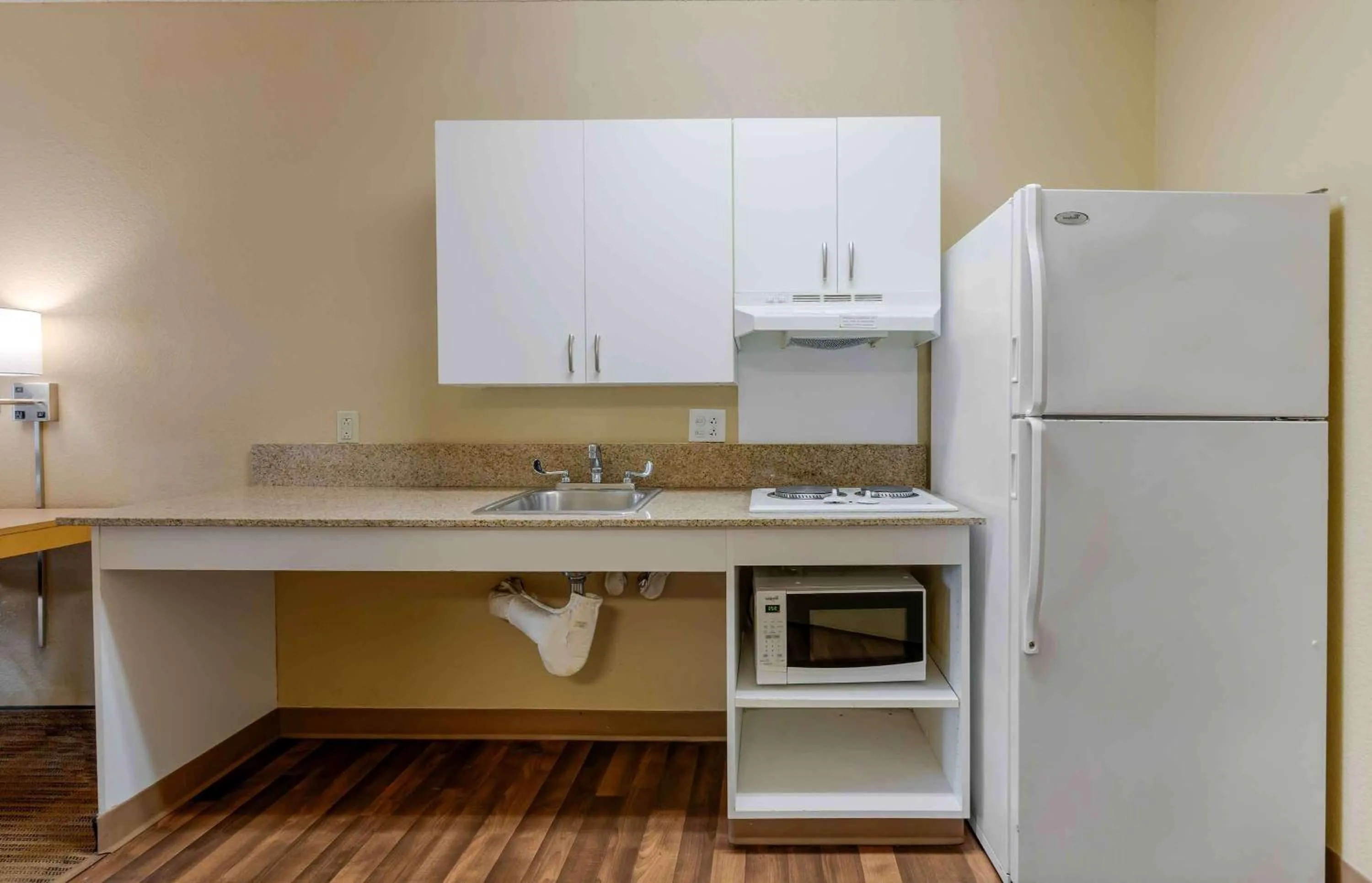 Kitchen or kitchenette in Extended Suites - Orange County - Anaheim Hills
