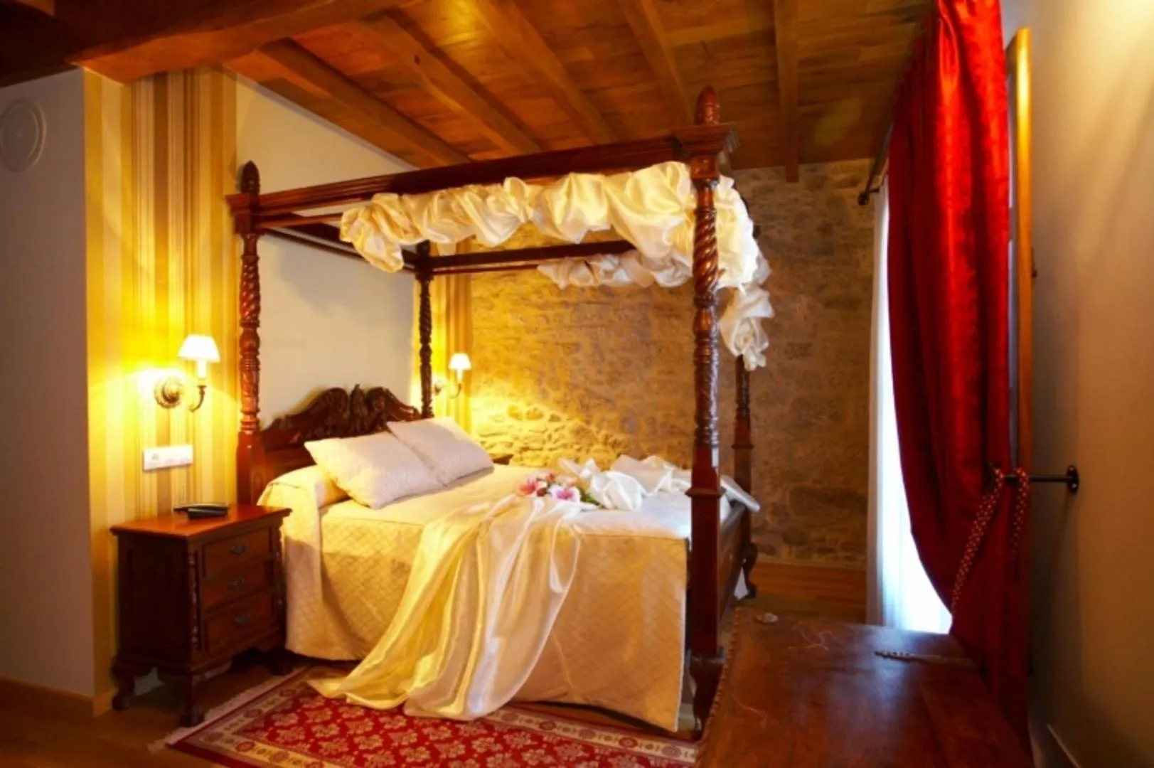 Bed in Hotel Vila do Val