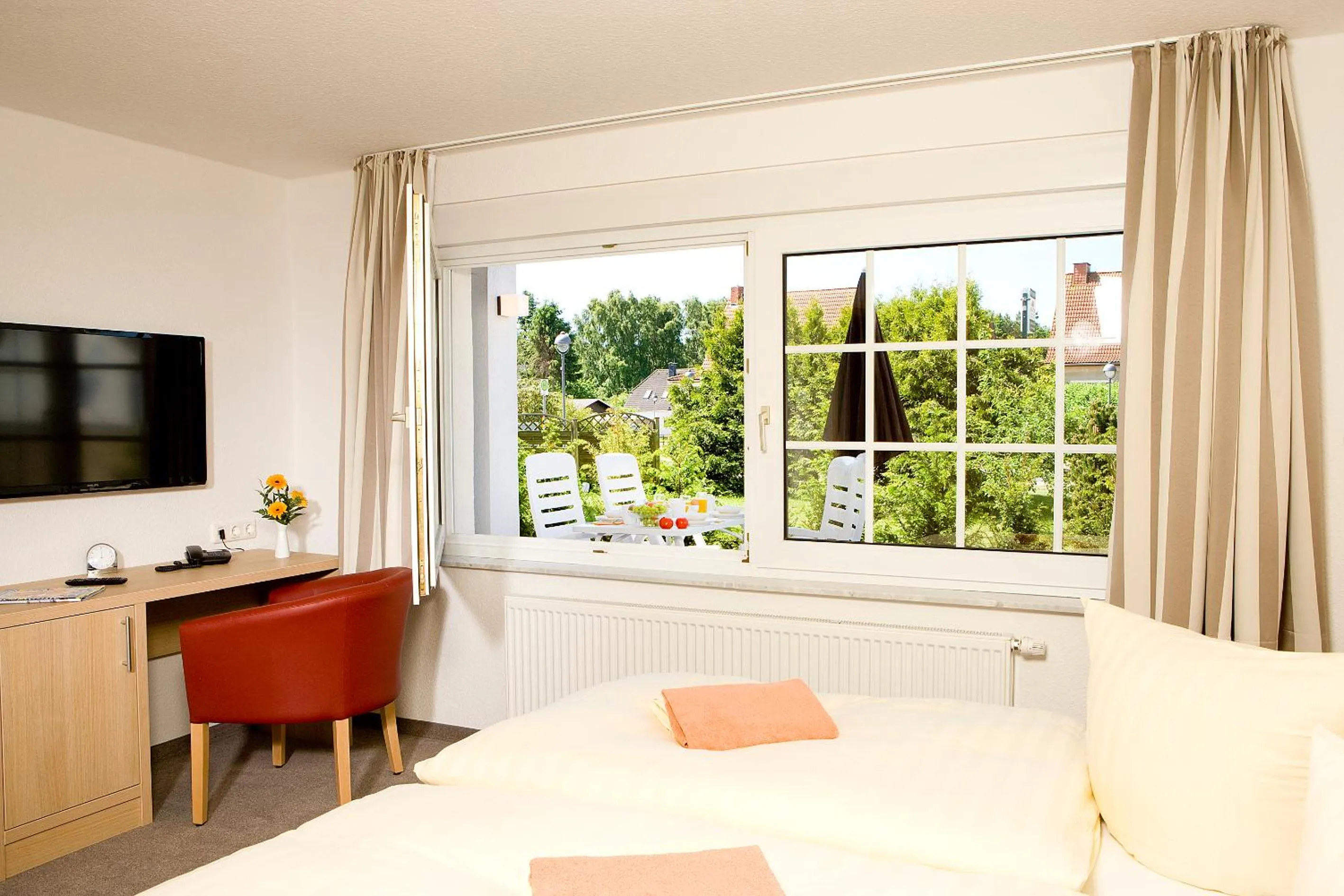 Photo of the whole room, Bed in Ferienhotel Bernstein