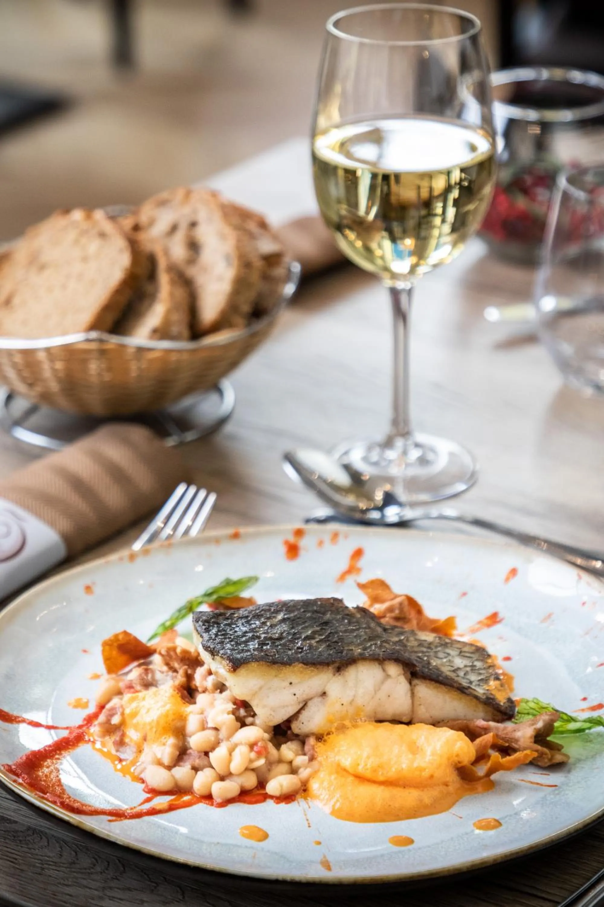 Restaurant/places to eat in RESIDENCE Rive Droite