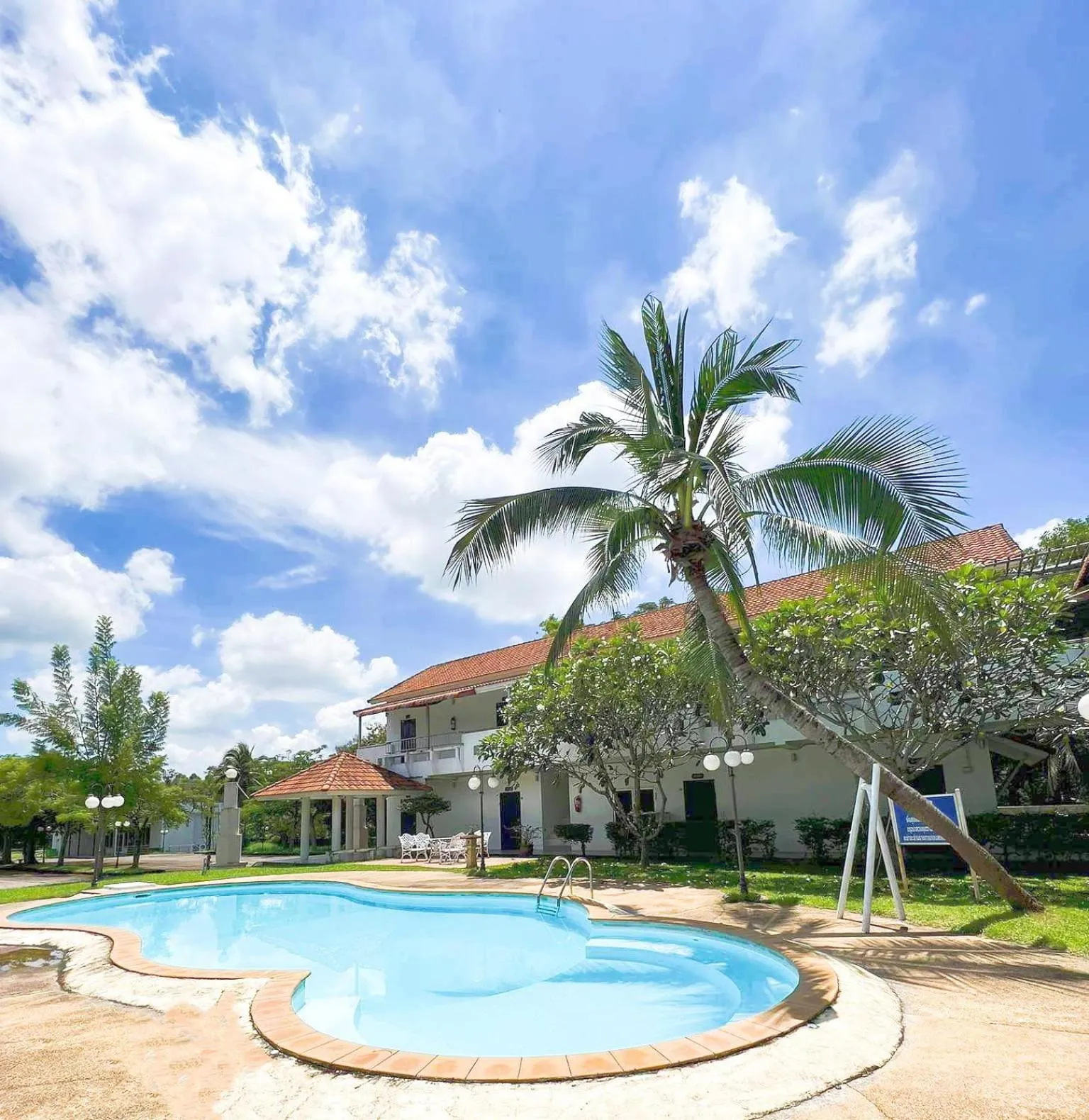 Balcony/Terrace in Srikij GardenHome Resort