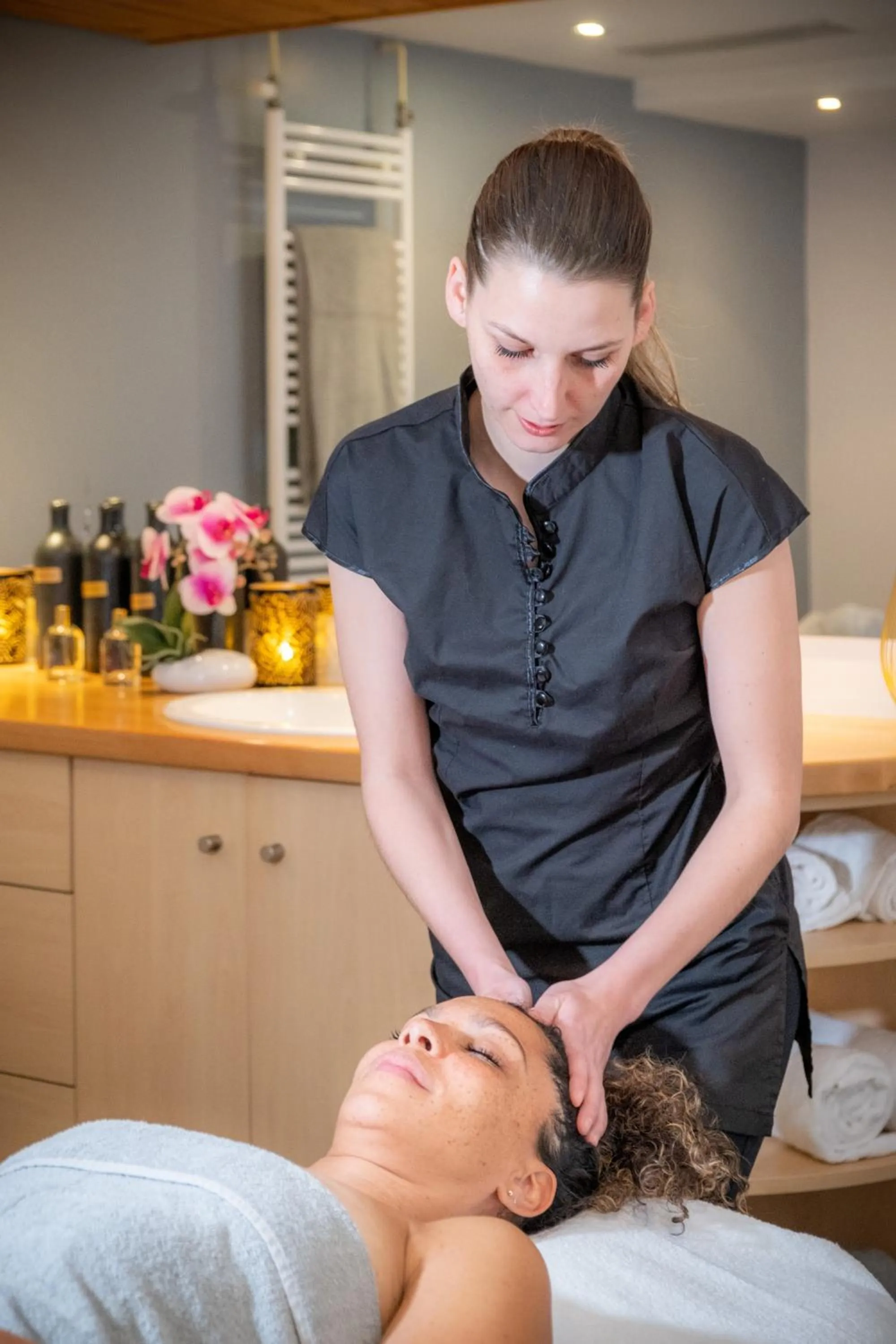 Massage in Residence RADIANA