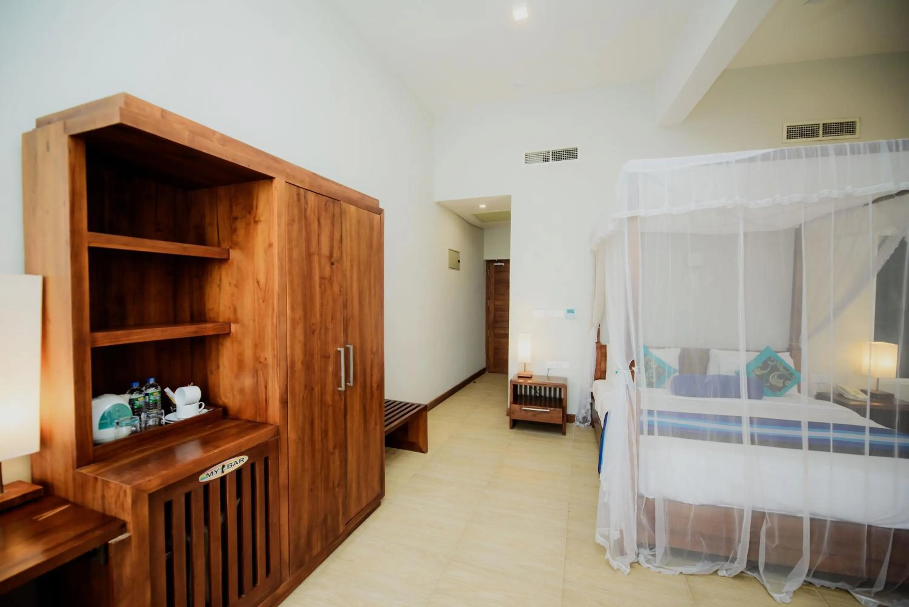 Bedroom, Bed in Hotel Refresh Blue