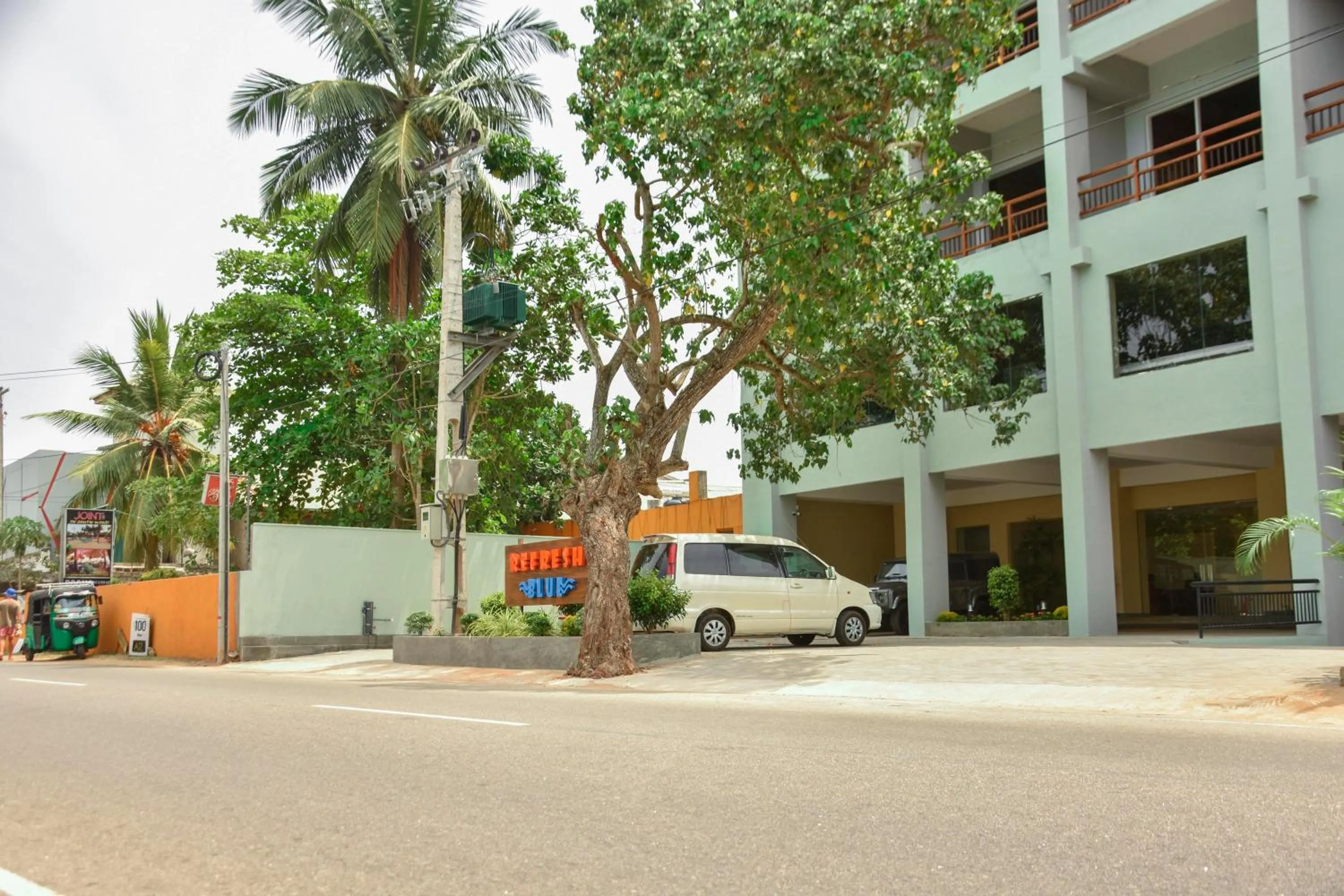 Property building in Hotel Refresh Blue