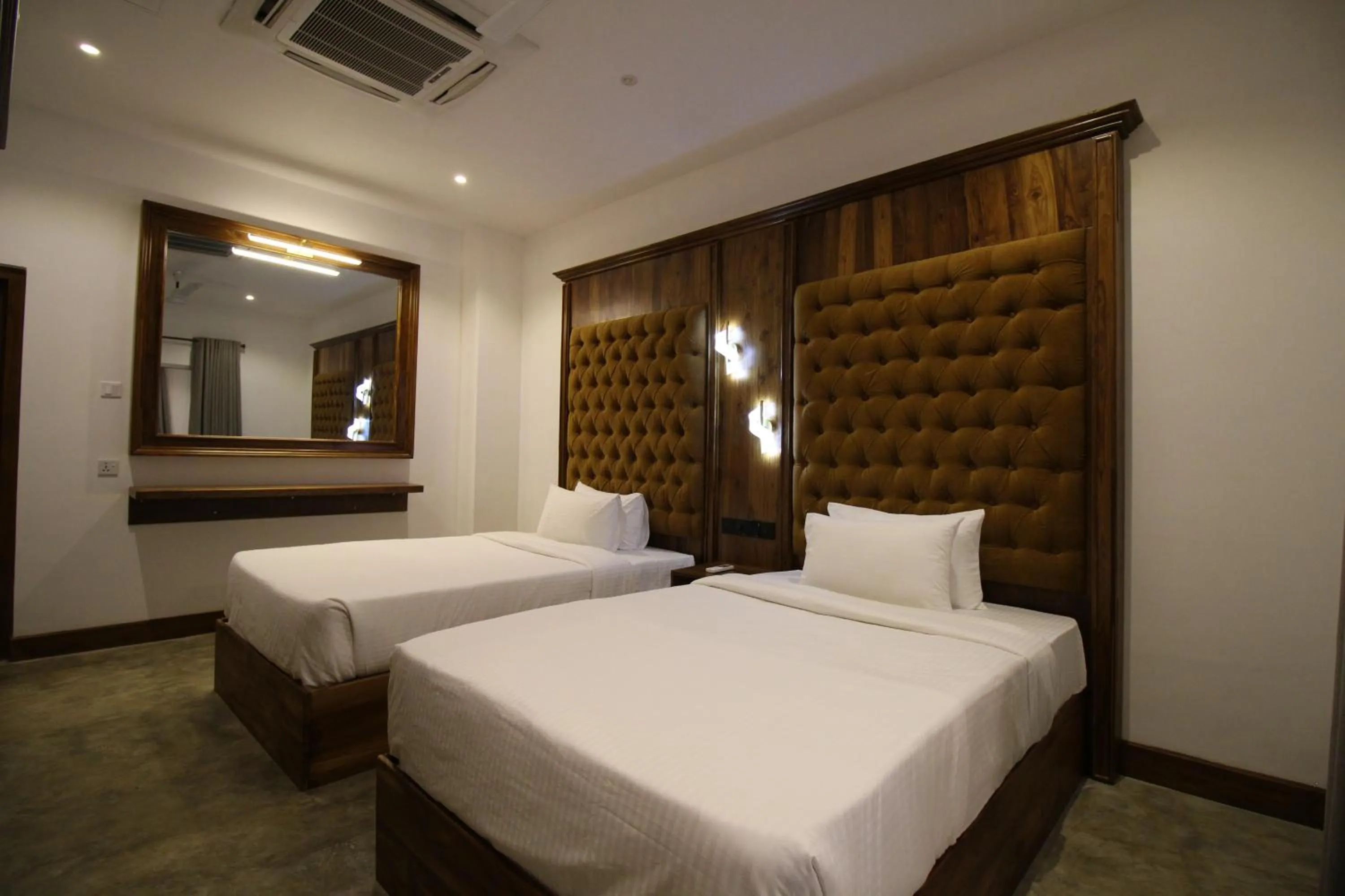 Bed in Hotel Refresh Blue