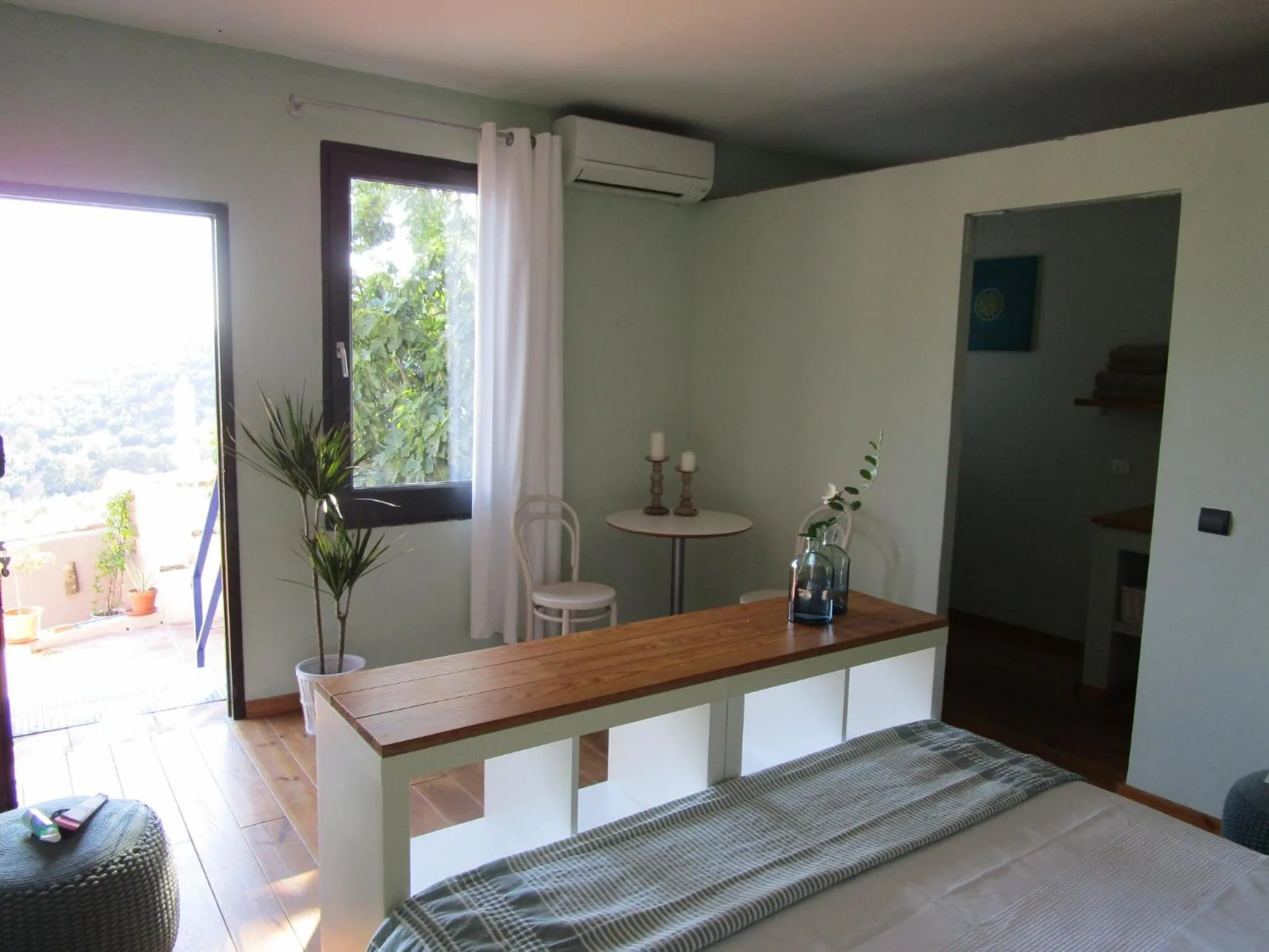 Photo of the whole room in Casa Pura Vida