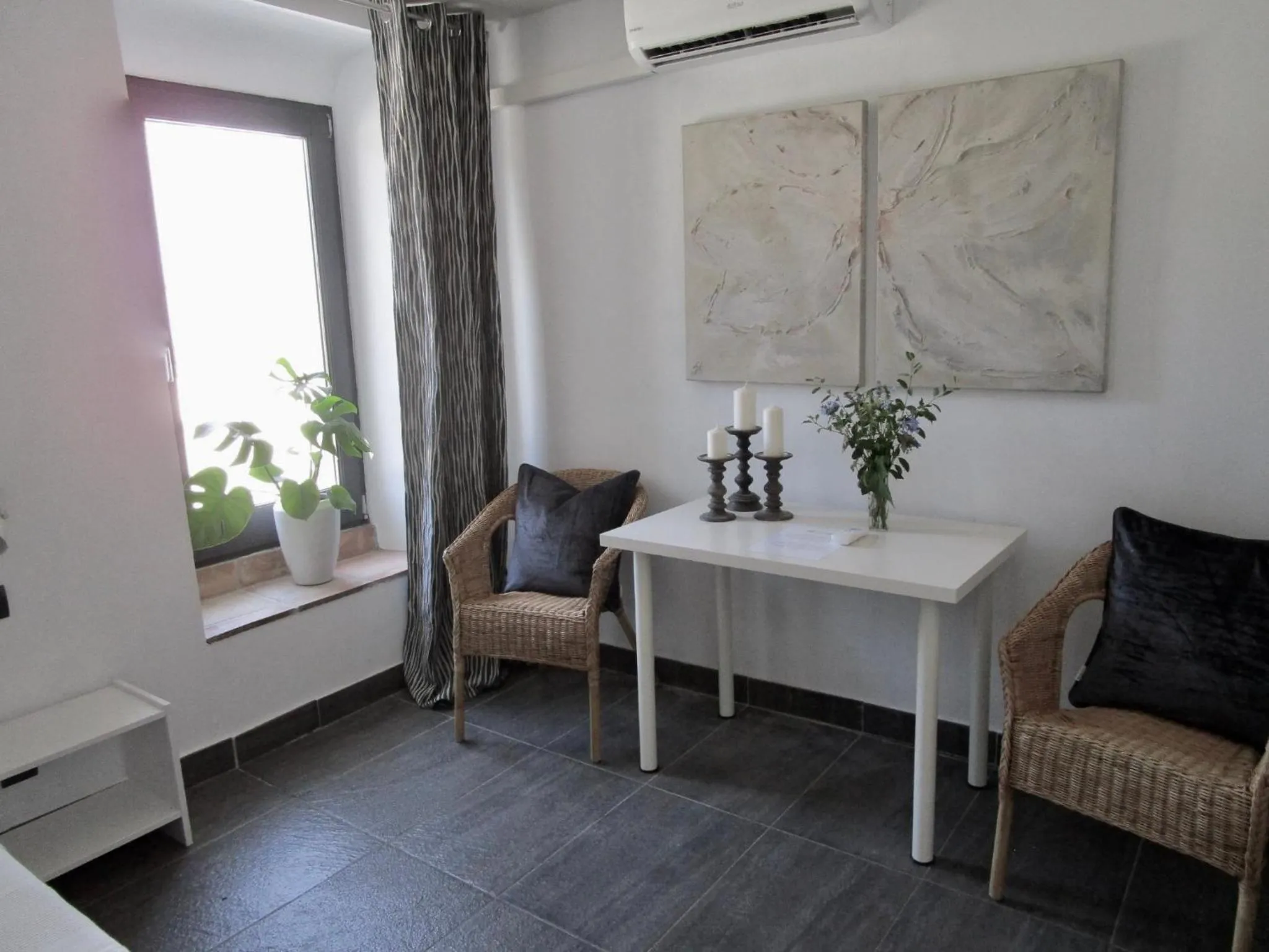 Seating area in Casa Pura Vida