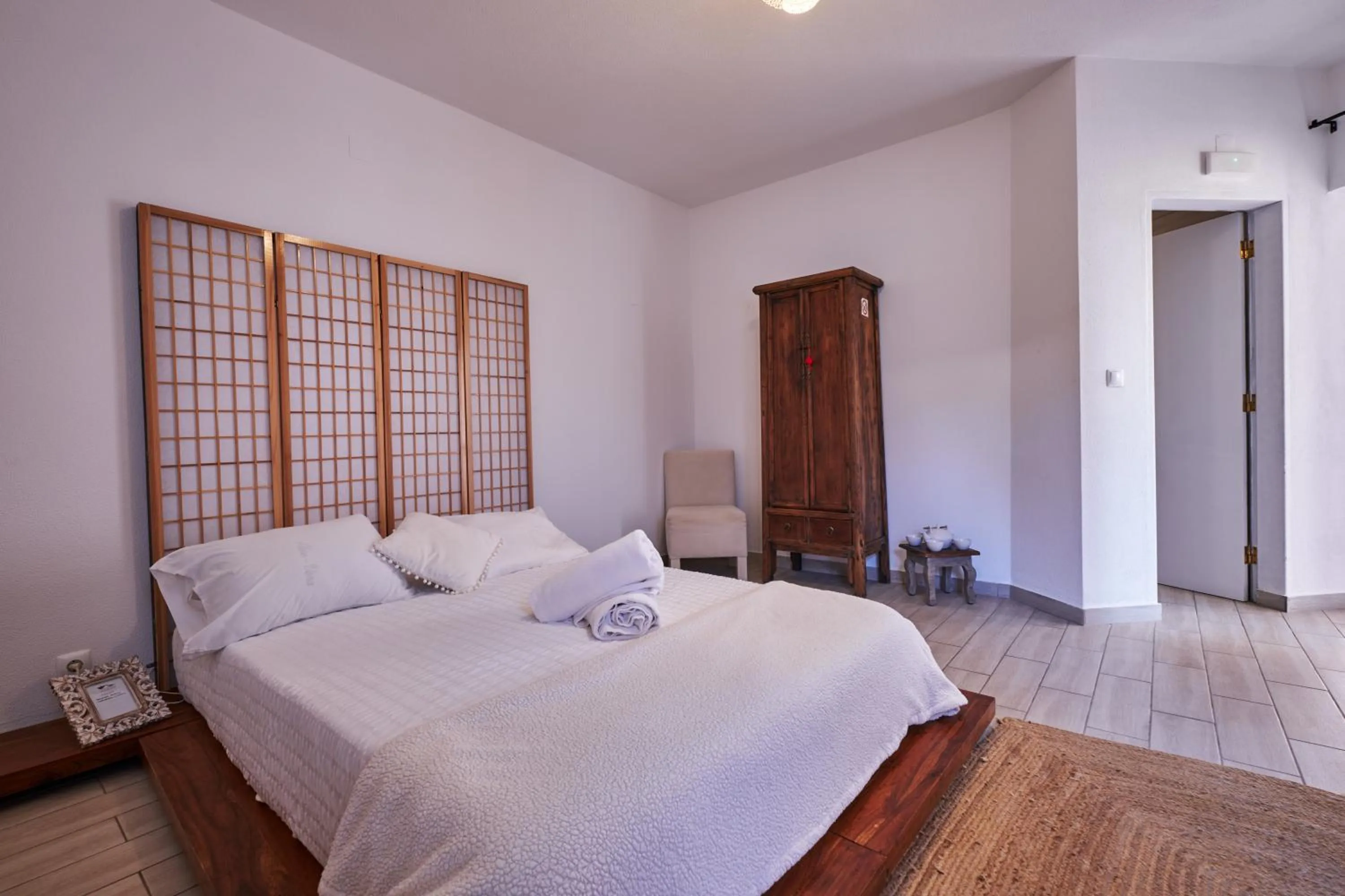 Bed in A Casa Branca - with Pool & Jacuzzi