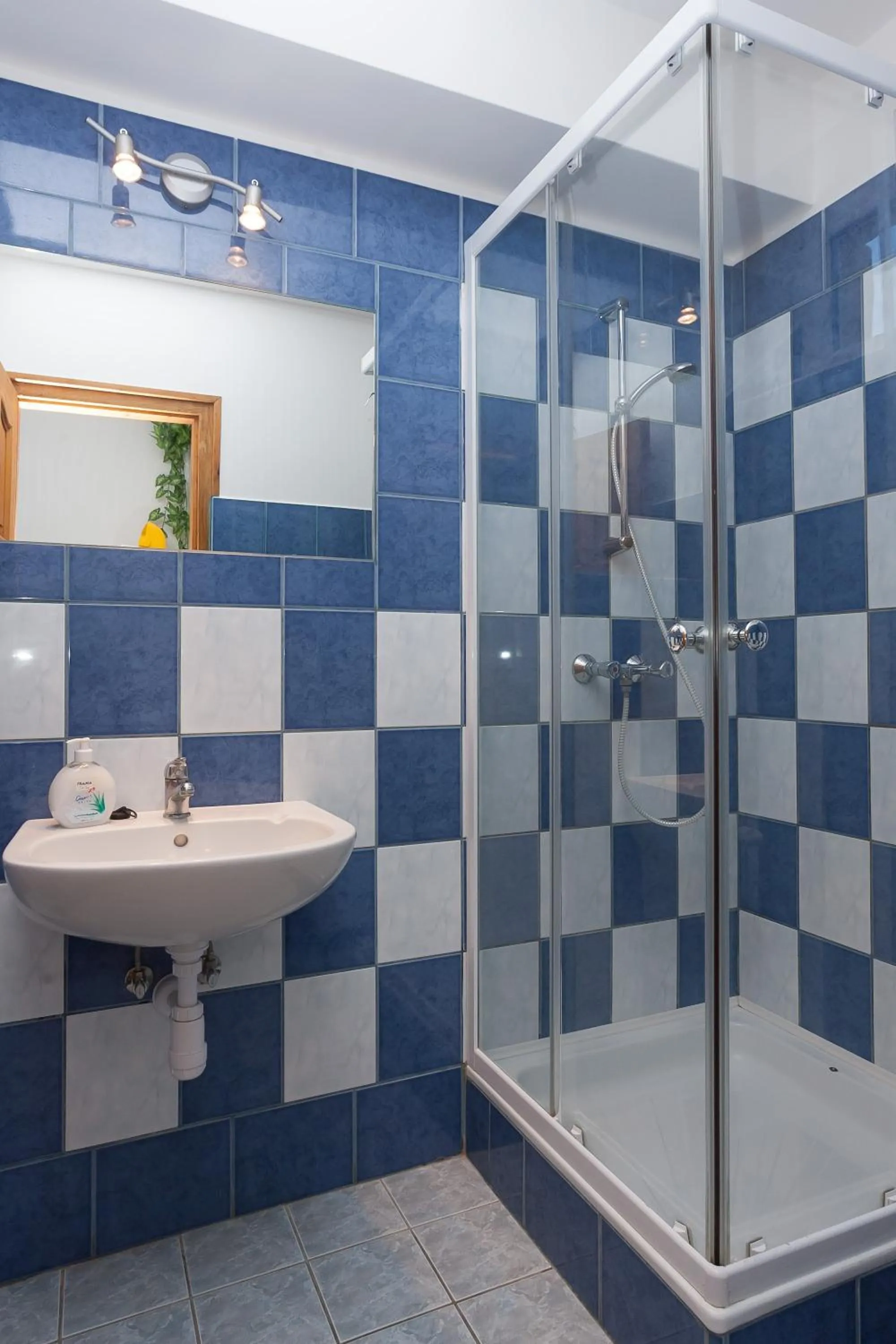 Bathroom in Páratlan Apartmanház