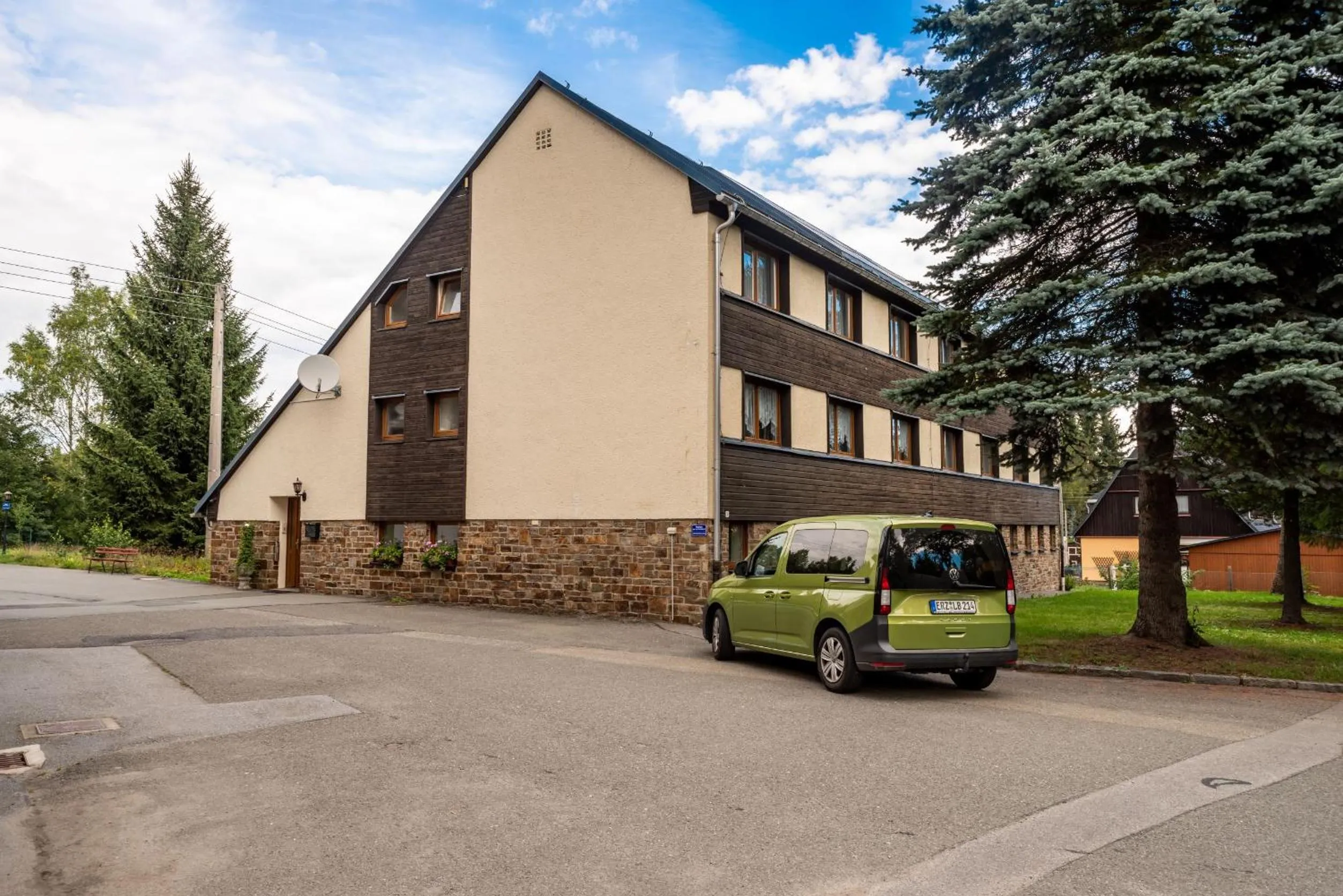 Property building in Hotel Vierenstraße