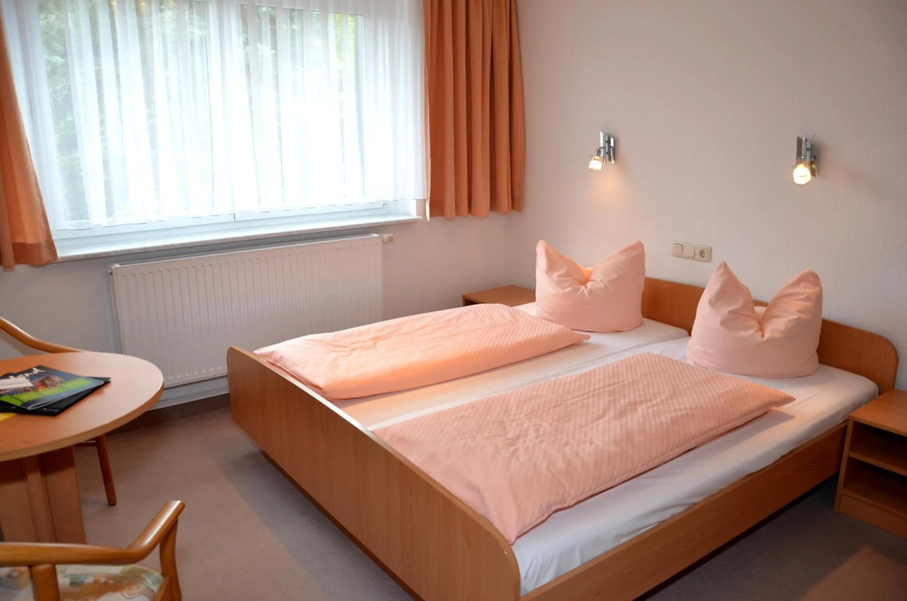 Photo of the whole room, Bed in Hotel Vierenstraße
