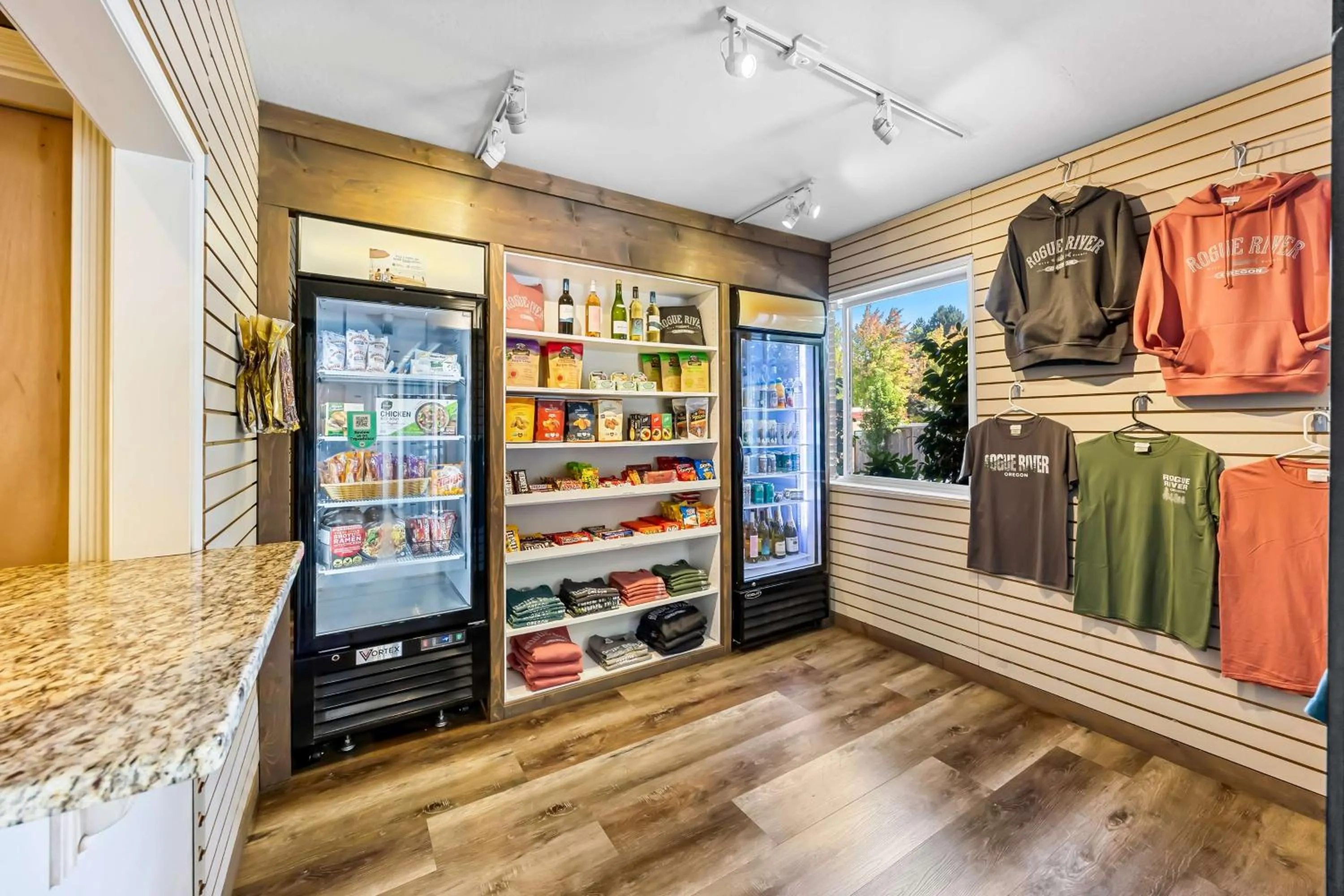 Property building in Best Western Inn at the Rogue