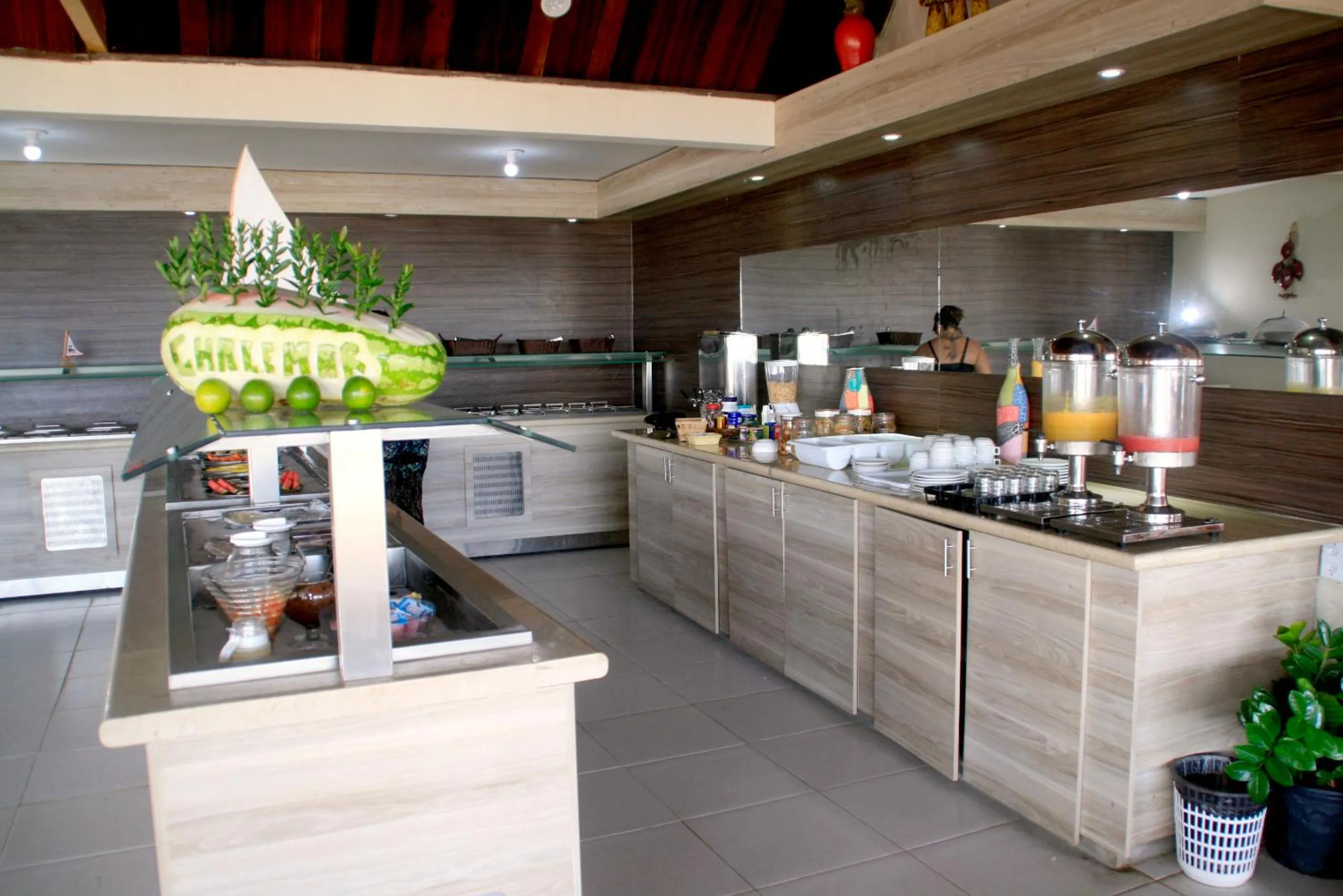 Breakfast in Chalemar Hotel Pousada