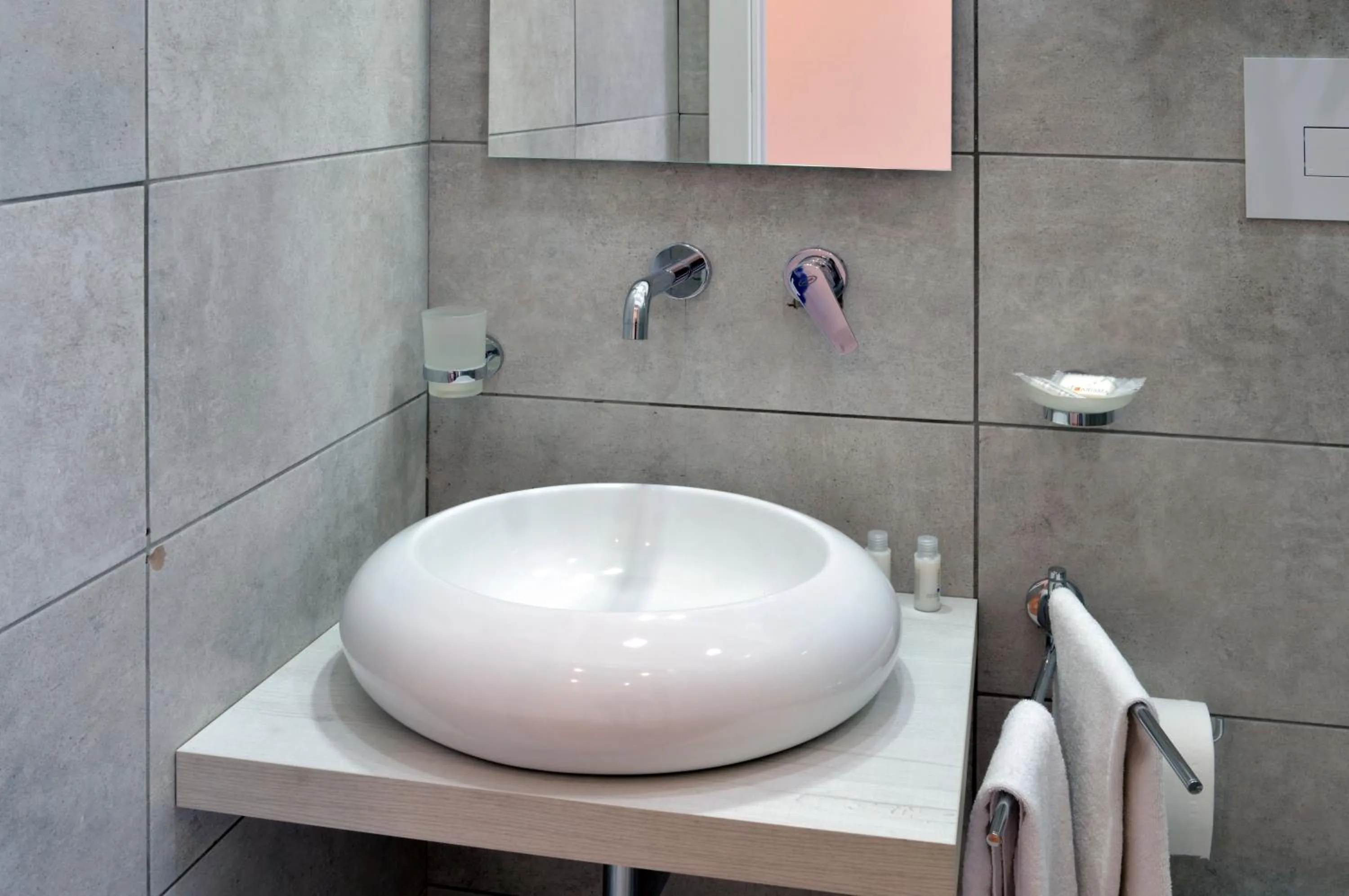 Bathroom in B&BCentral Station Napoli