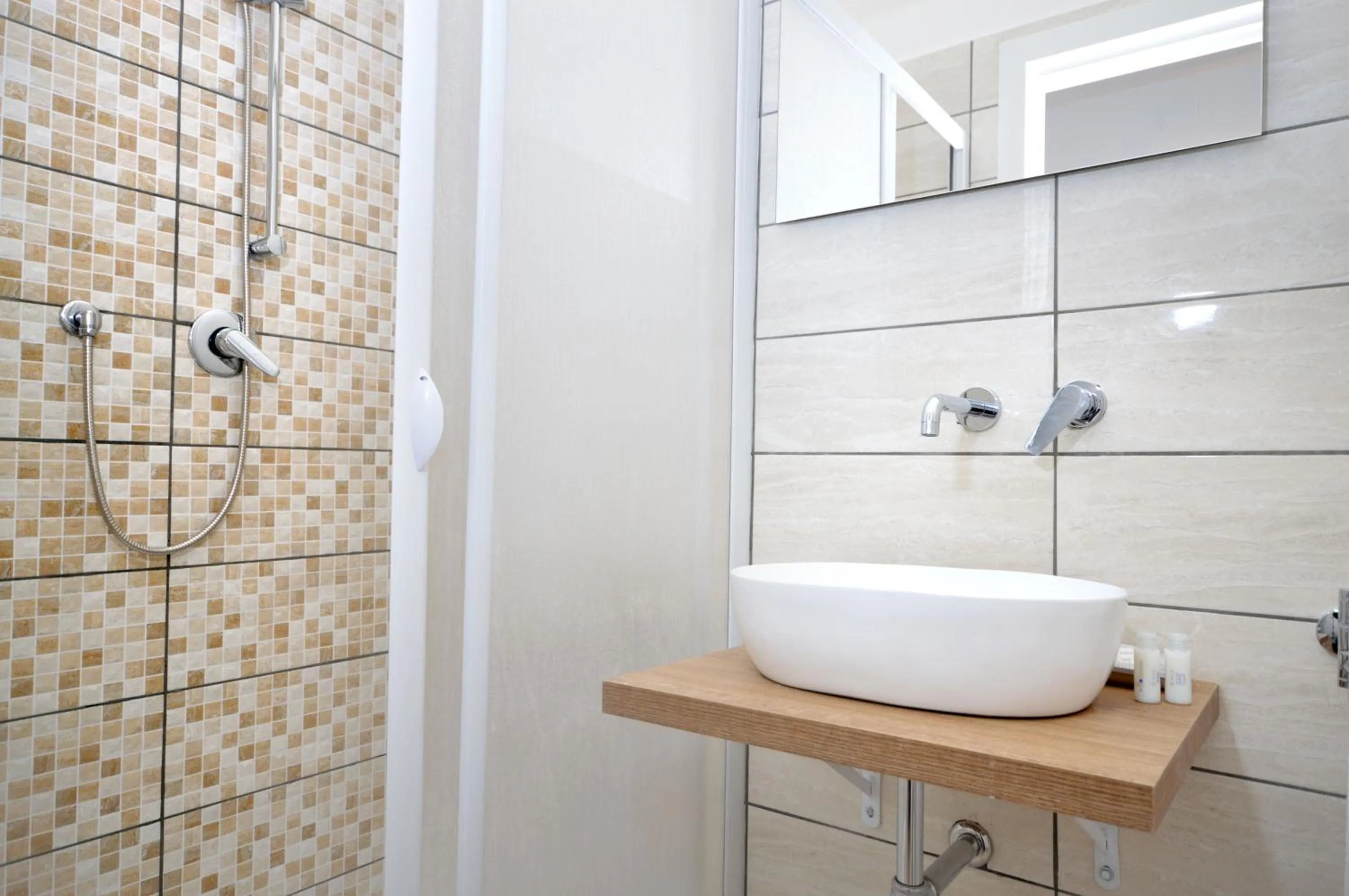 Toilet in B&BCentral Station Napoli