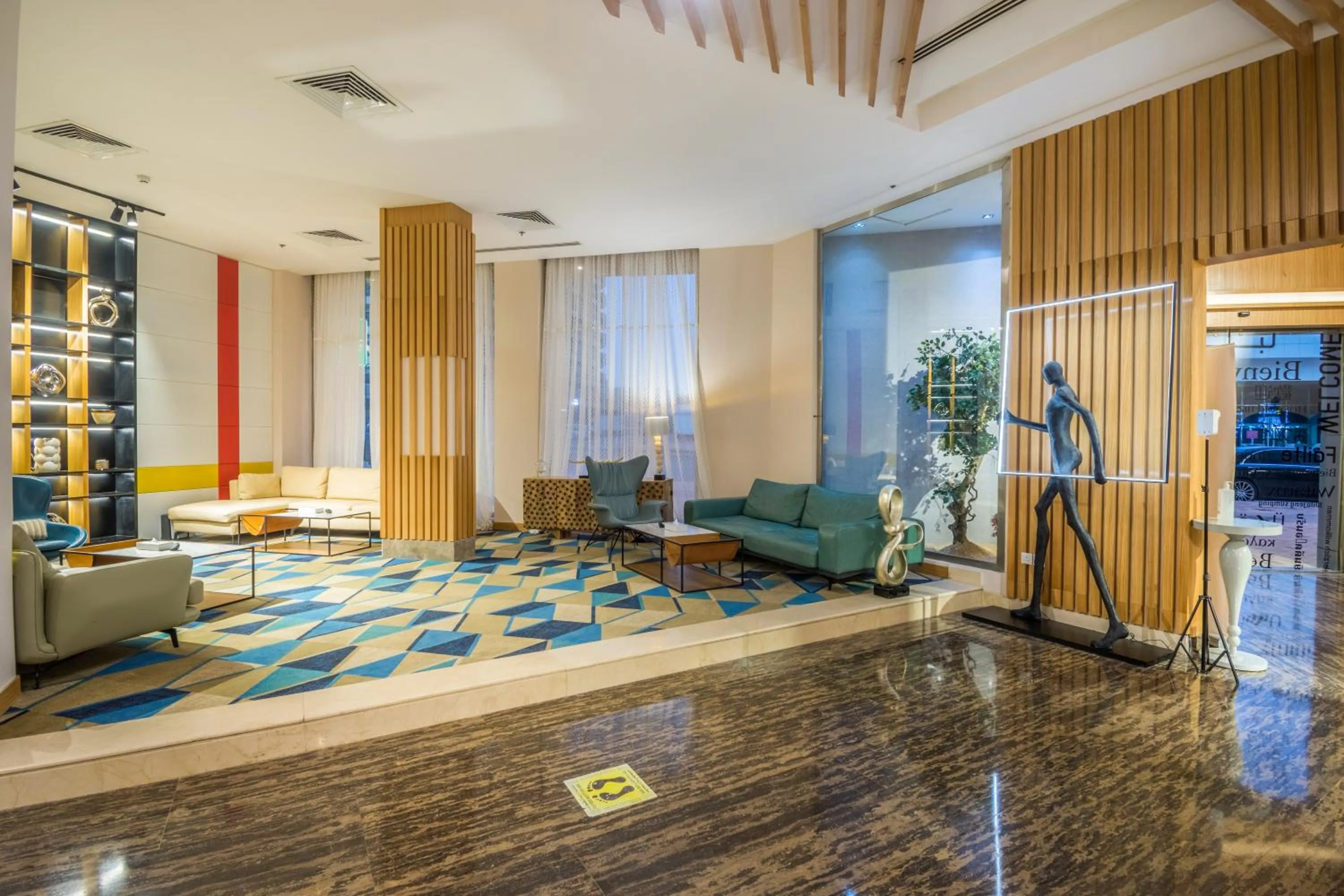 Lobby or reception in Ewaa Express Hotel - Al Olaya