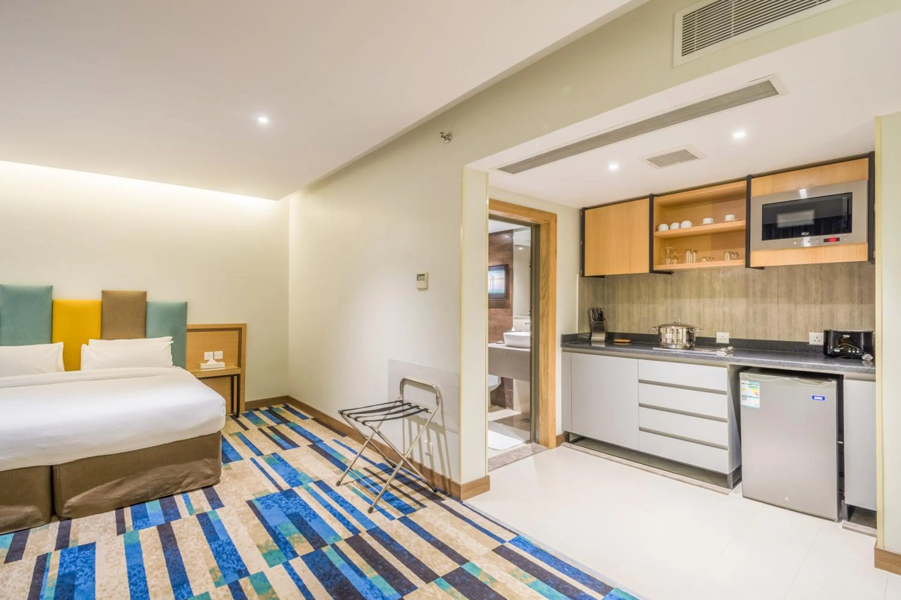 Bedroom, Bed in Ewaa Express Hotel - Al Olaya