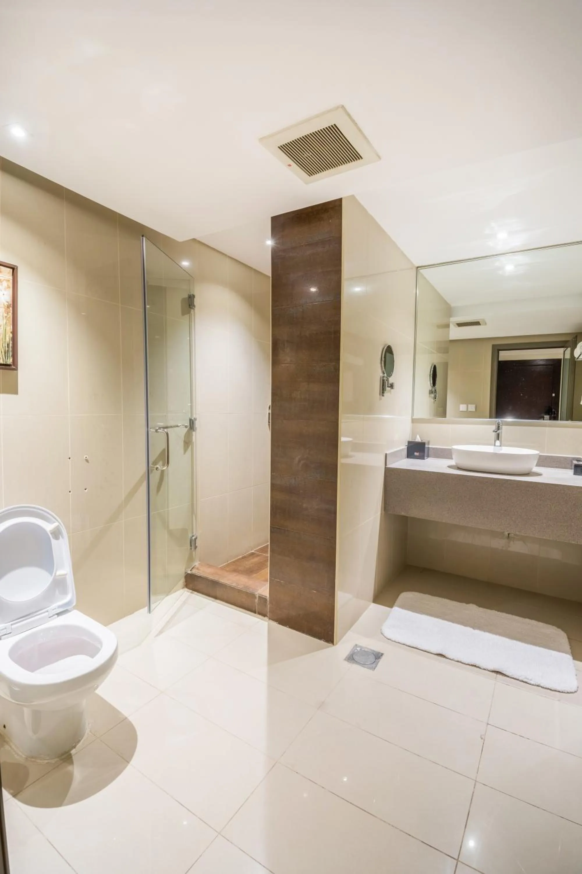 Bathroom in Ewaa Express Hotel - Al Olaya