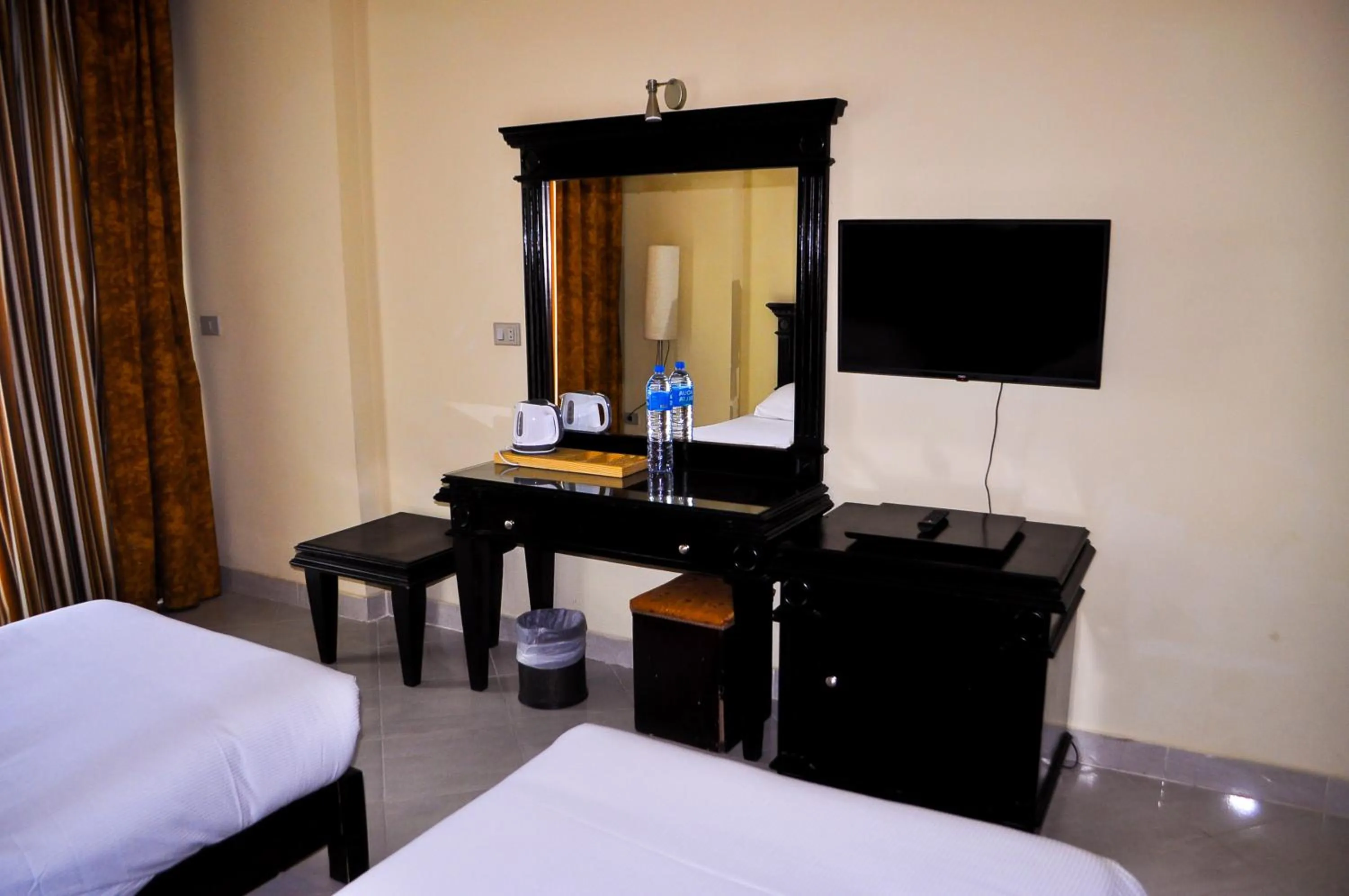 TV and multimedia, Bed in Magic Beach Hotel Hurghada