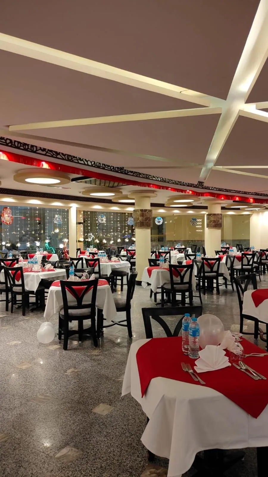 Restaurant/places to eat in Magic Beach Hotel Hurghada