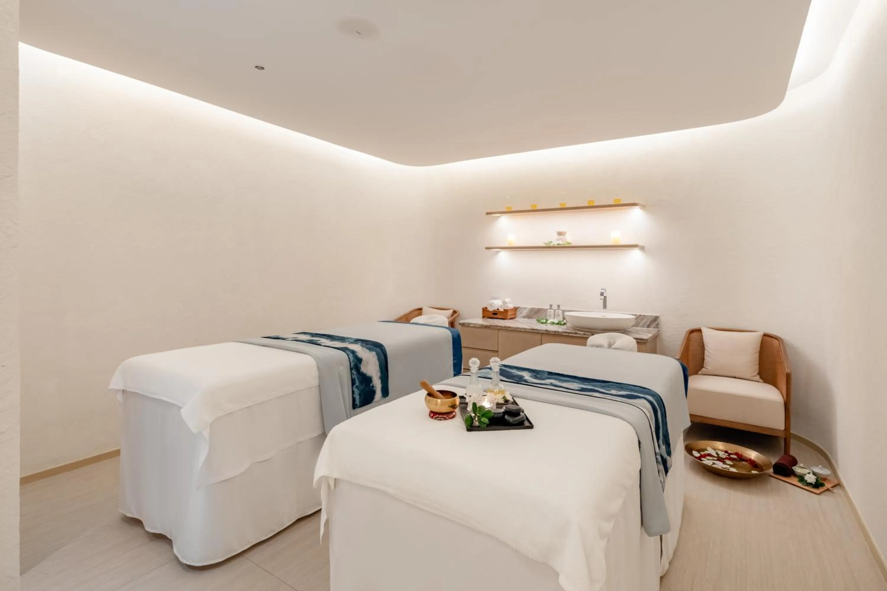 Massage, Bed in SAii Laguna Phuket