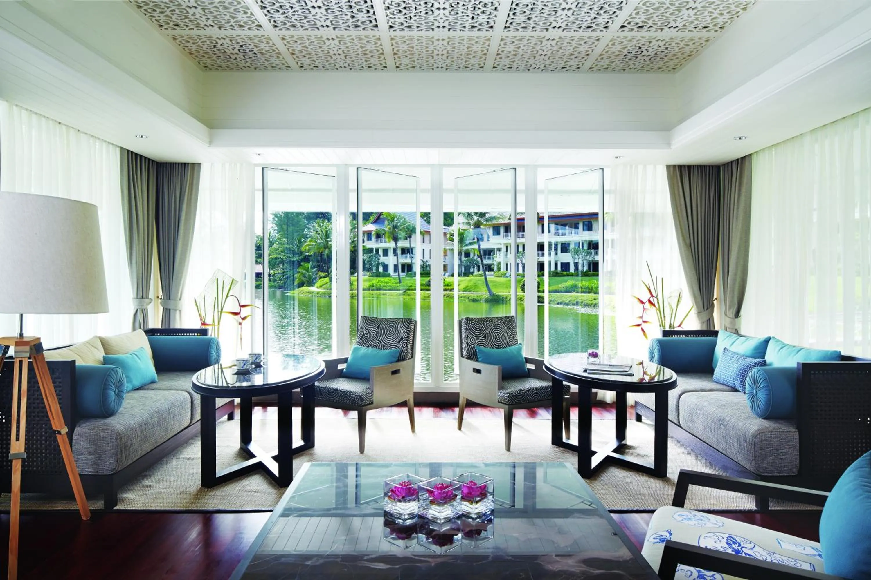 Restaurant/places to eat in SAii Laguna Phuket