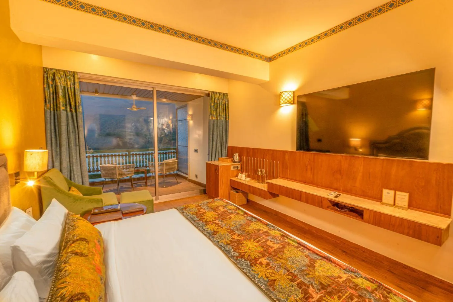 Bedroom, Bed in GANGA KINARE- A Riverside Boutique Resort, Rishikesh