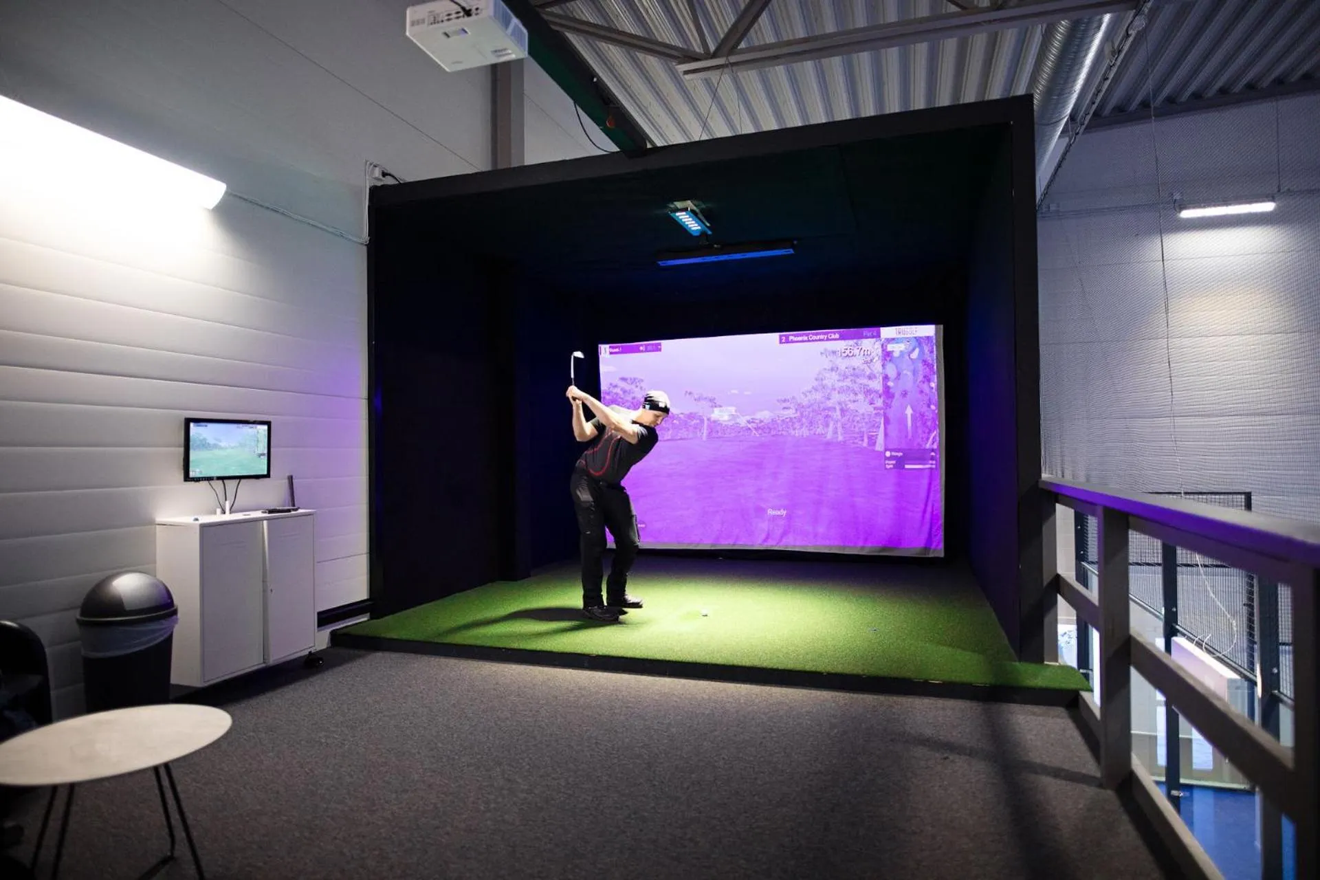 Fitness centre/facilities in Camp Ripan