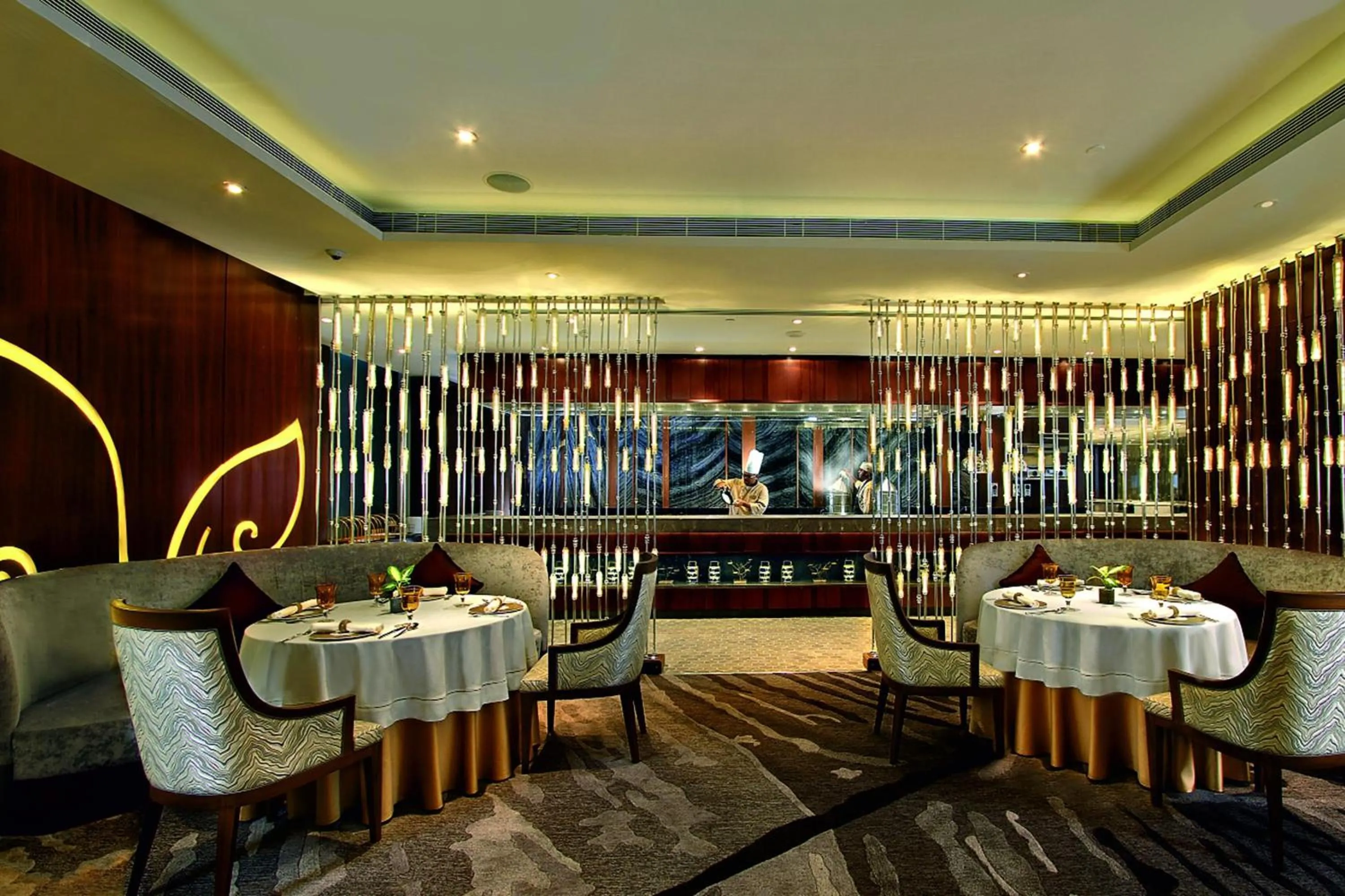 Restaurant/places to eat in ITC Grand Chola, a Luxury Collection Hotel, Chennai