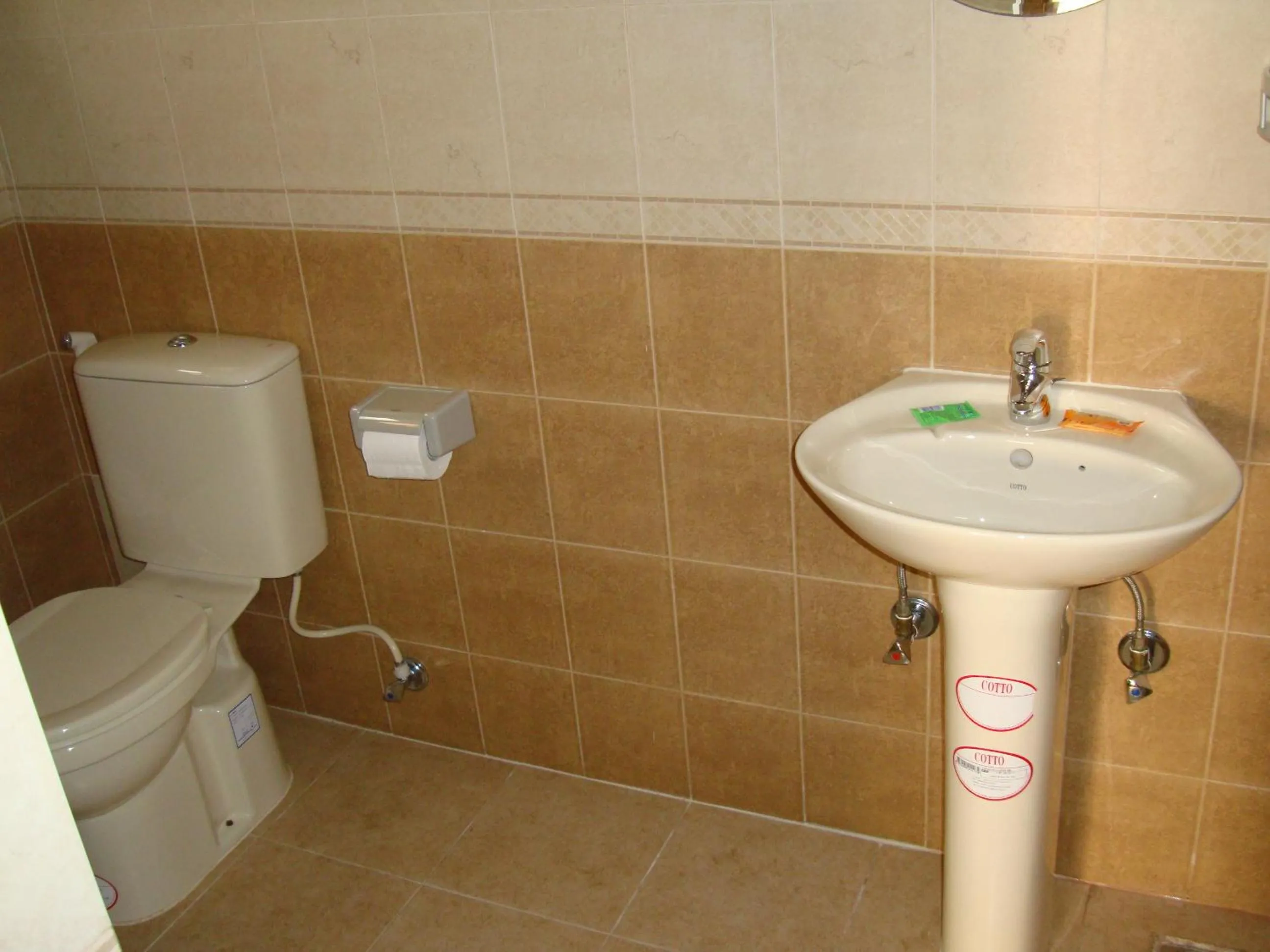 Bathroom in Vardan Resort n' Apartment