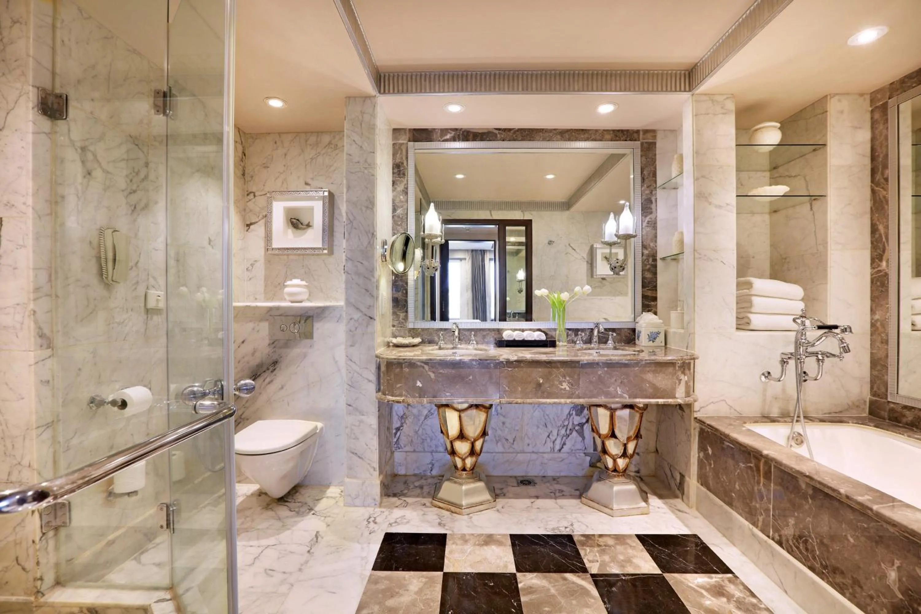 Bathroom in ITC Maratha, a Luxury Collection Hotel, Mumbai