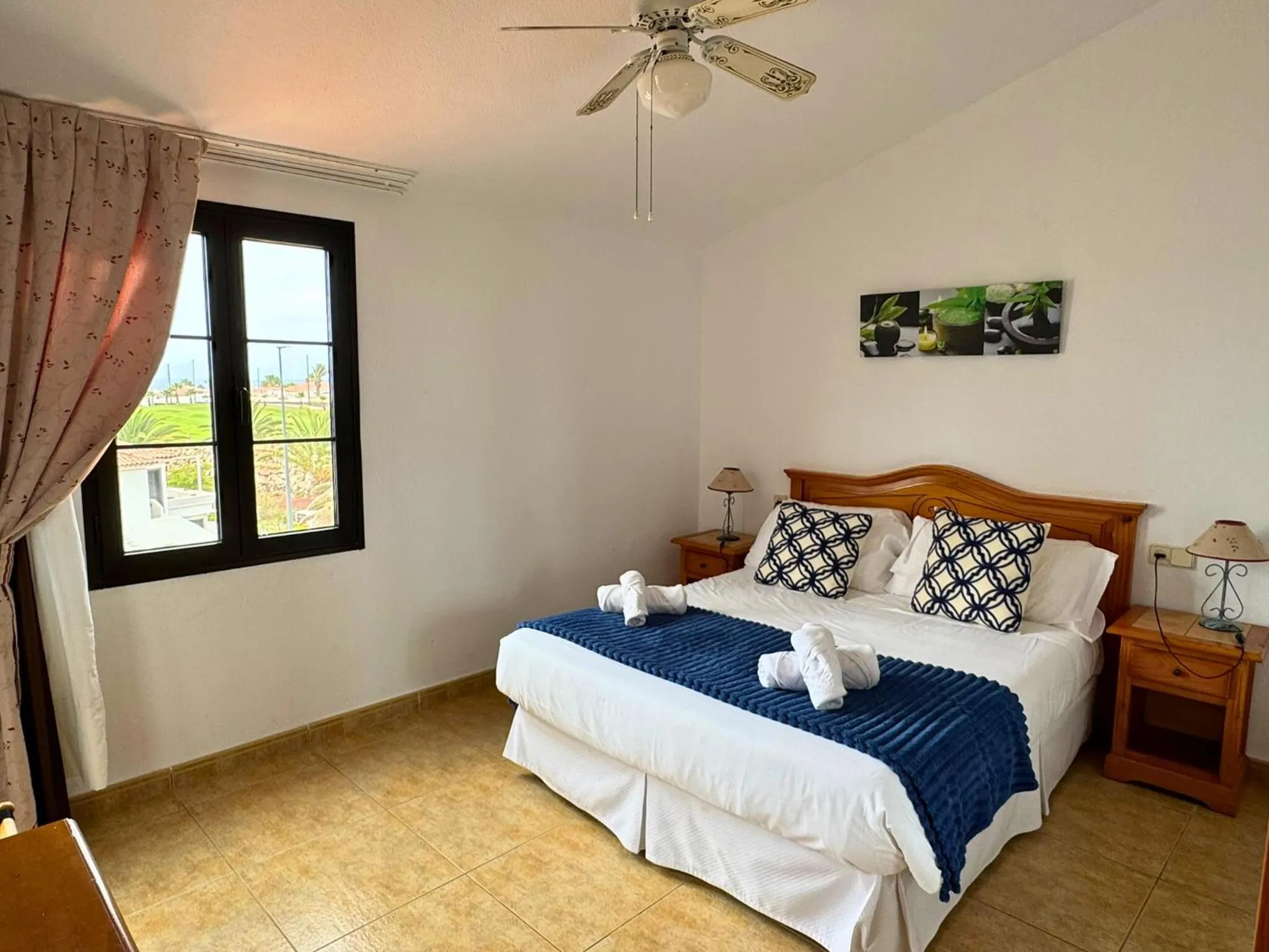 Bedroom, Bed in Fairways Club