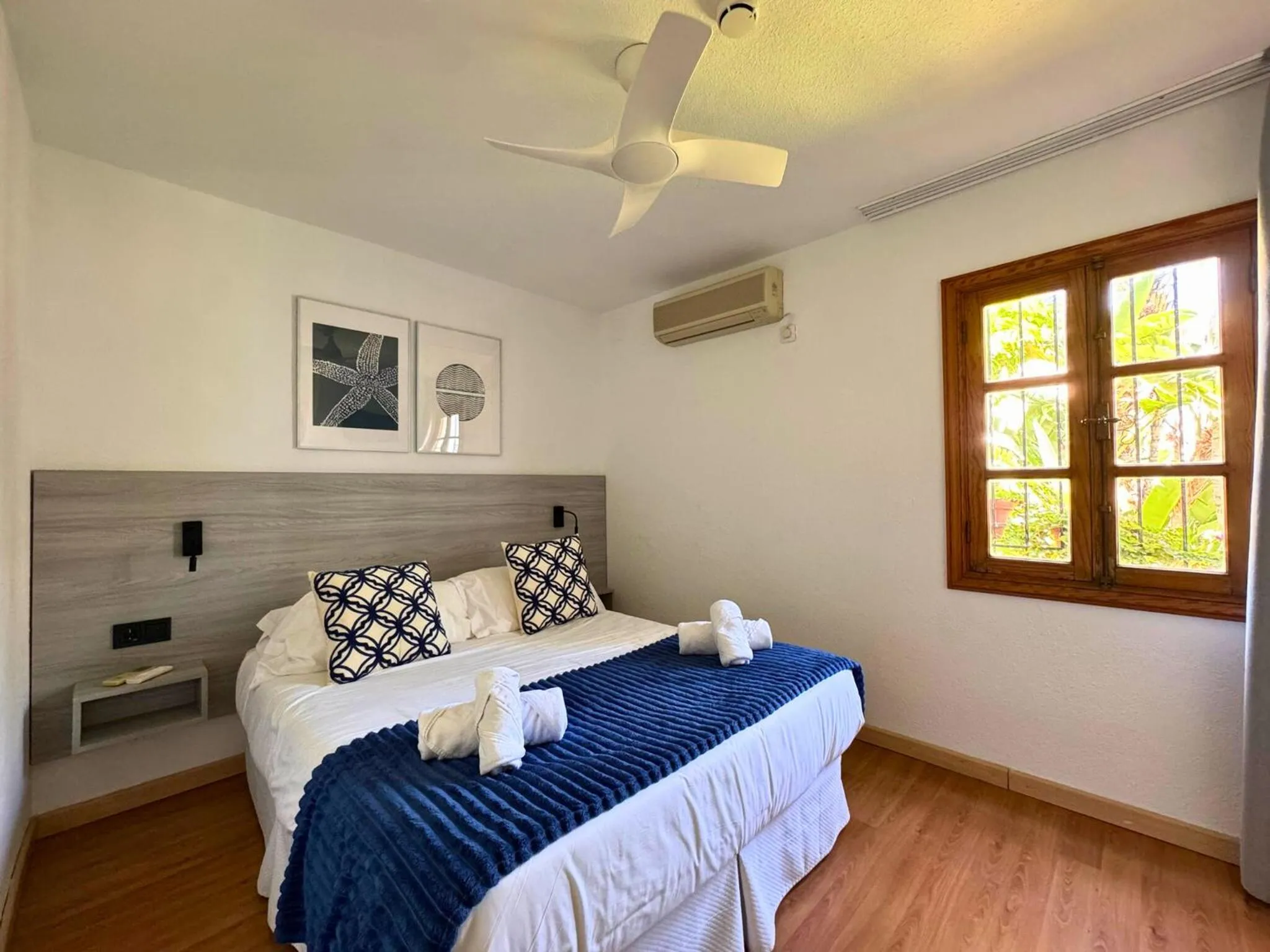 Bed in Fairways Club