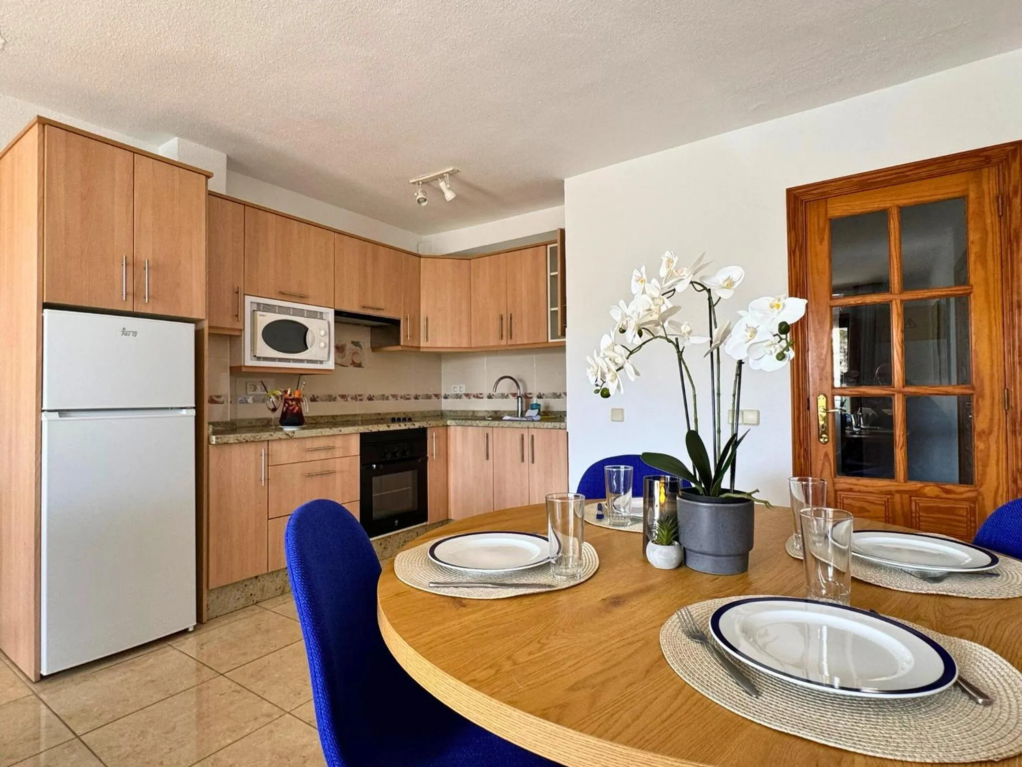 Kitchen or kitchenette in Fairways Club