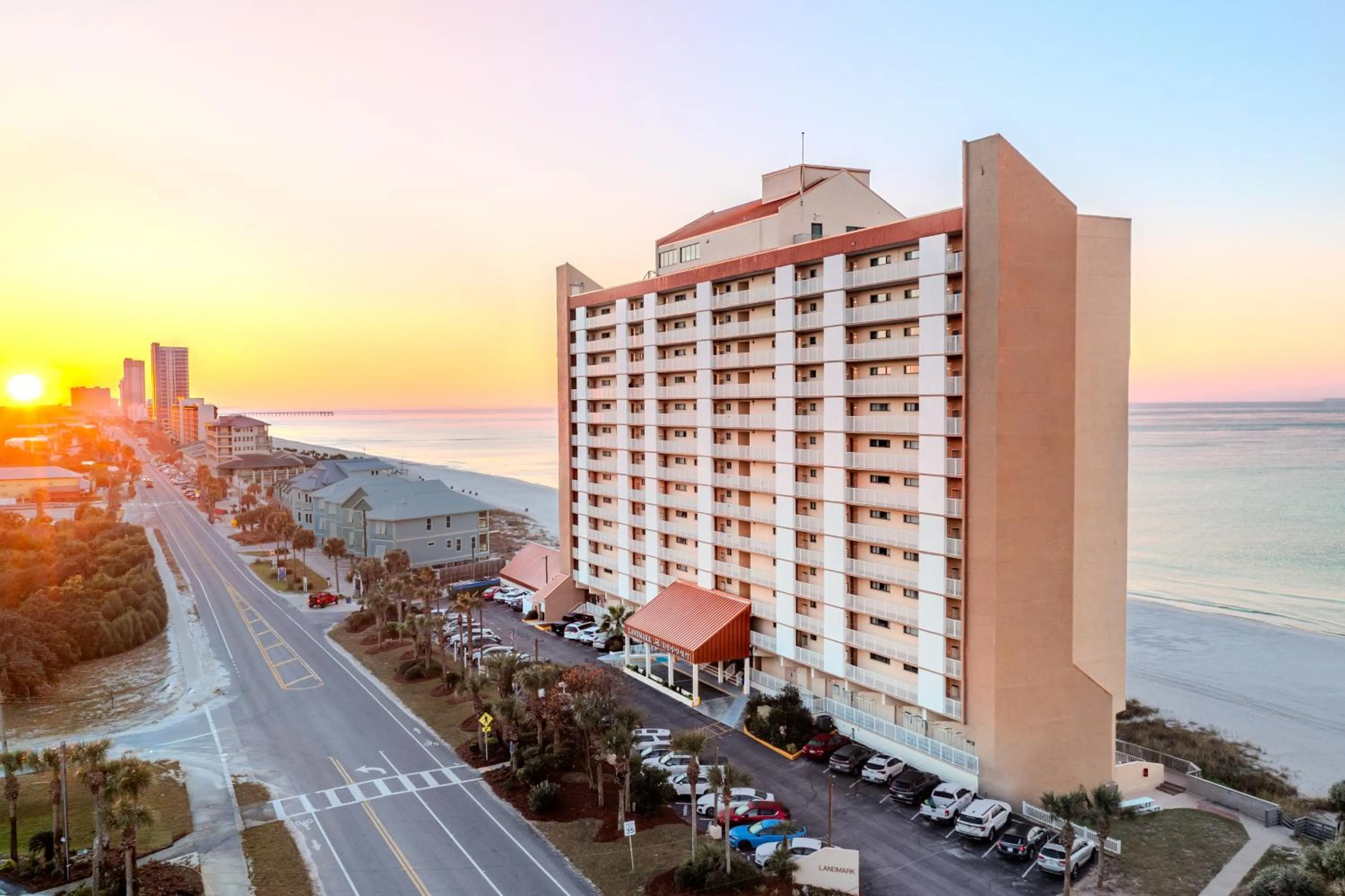 Landmark Holiday Beach