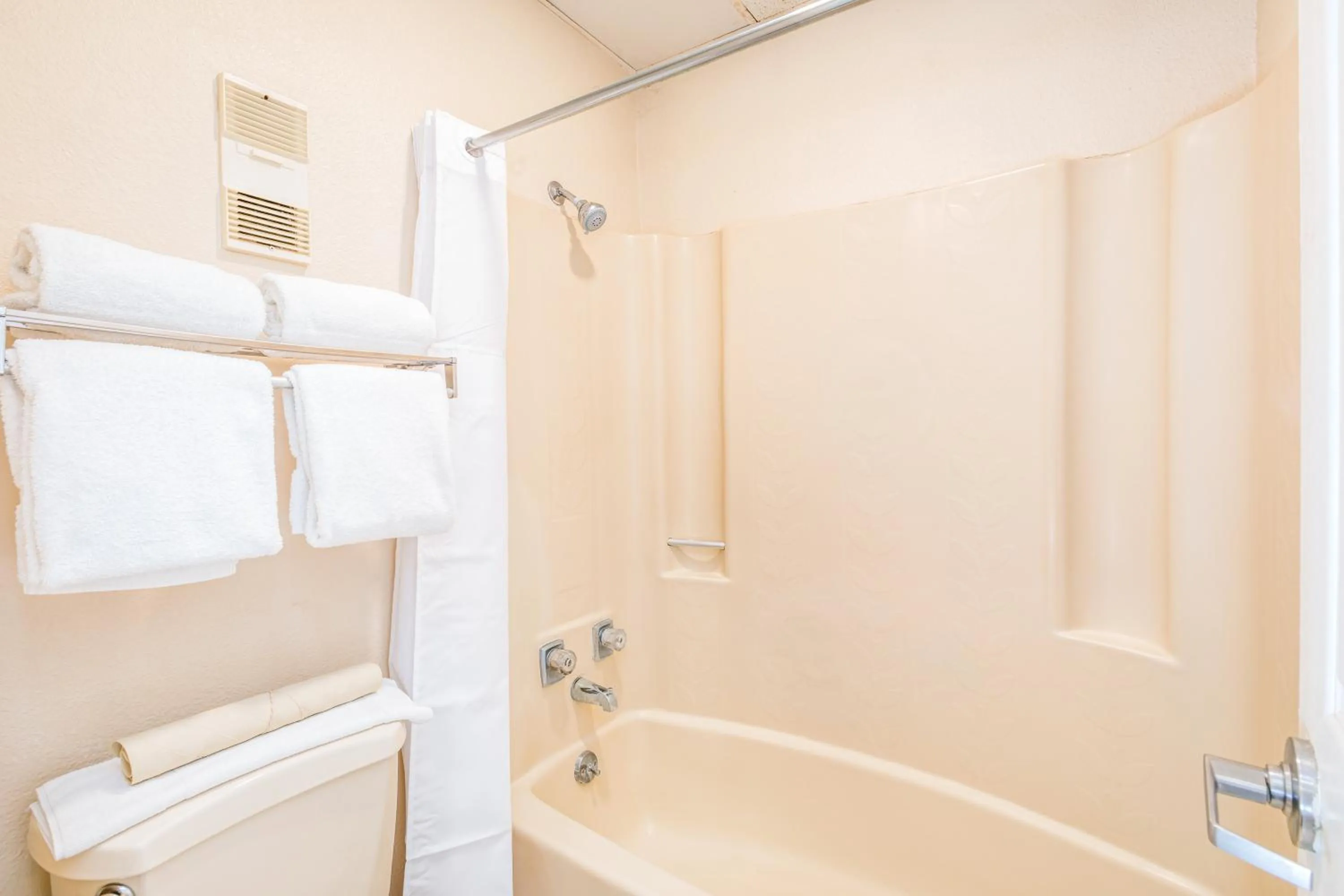 Landmark Holiday Beach