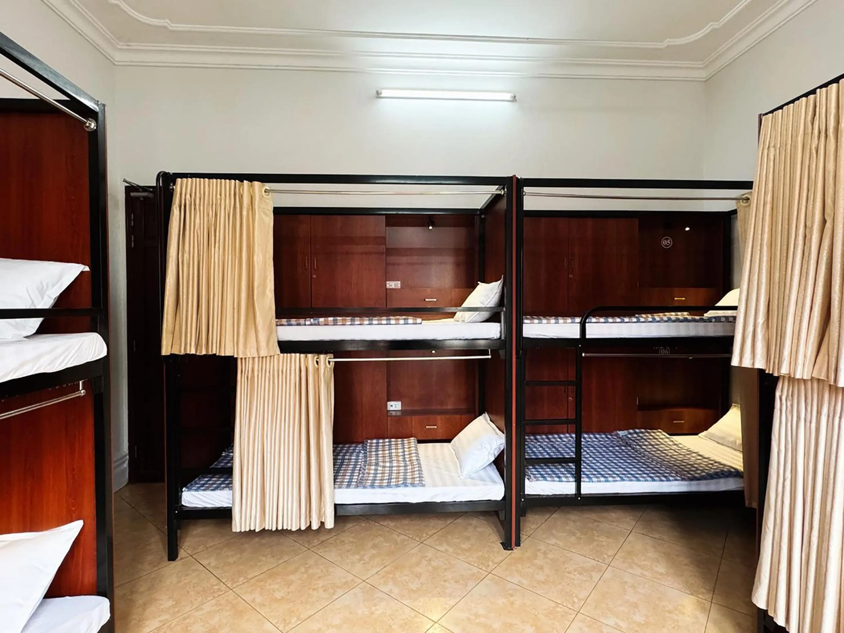 Bed in Tuna Homestay Hanoi & Experience