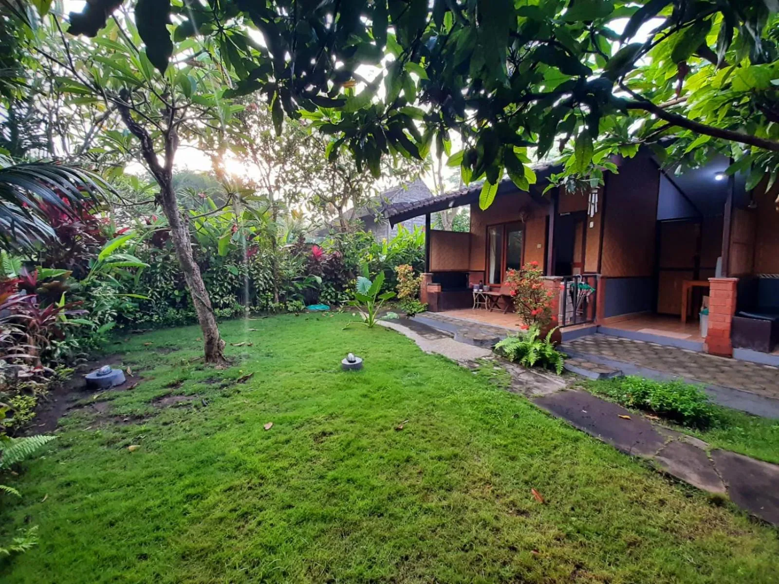 Property building in Taman Menjangan homestay by SnorkelingMenjangan