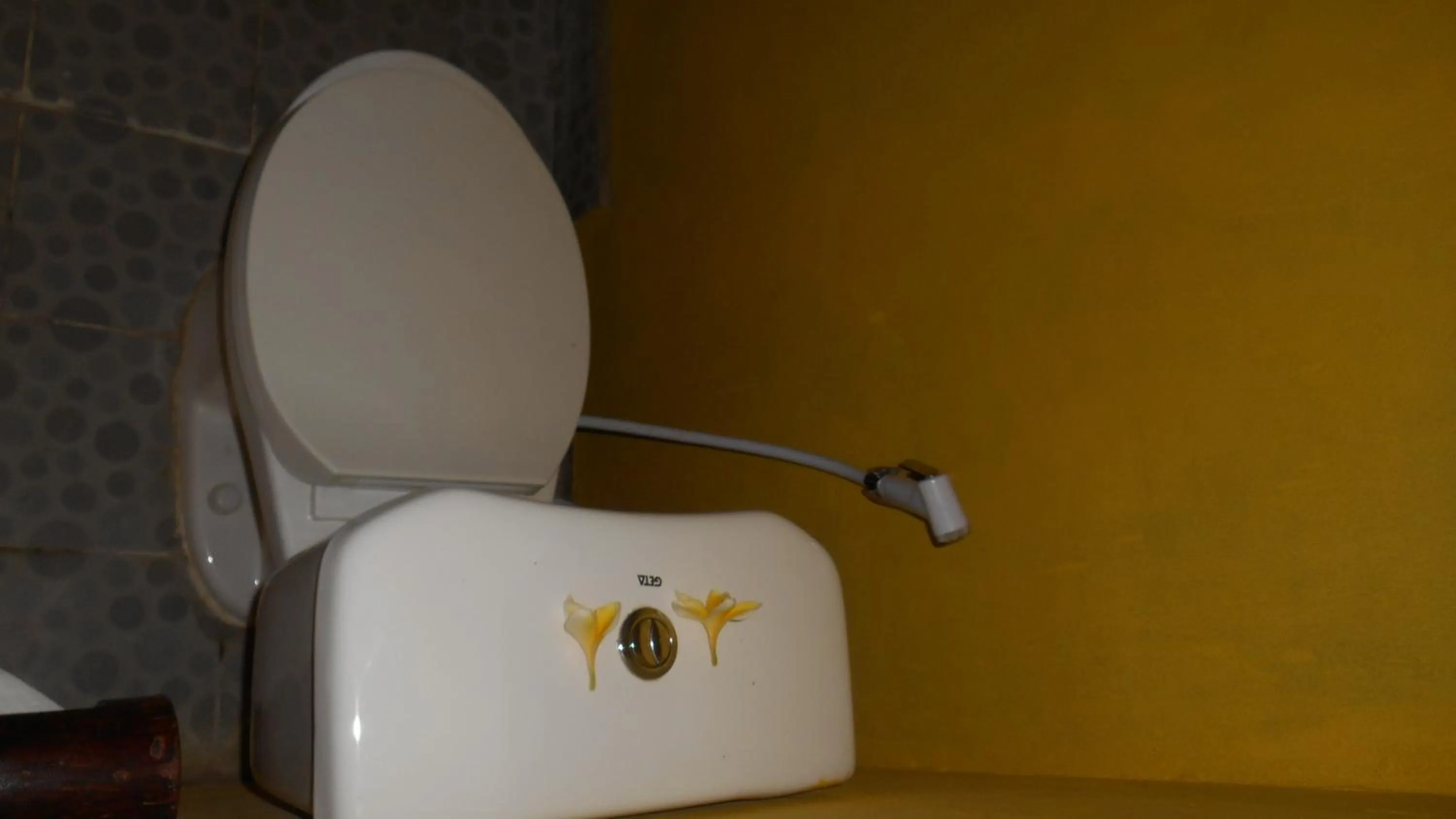 Toilet in Taman Menjangan by SnorkelingMenjangan